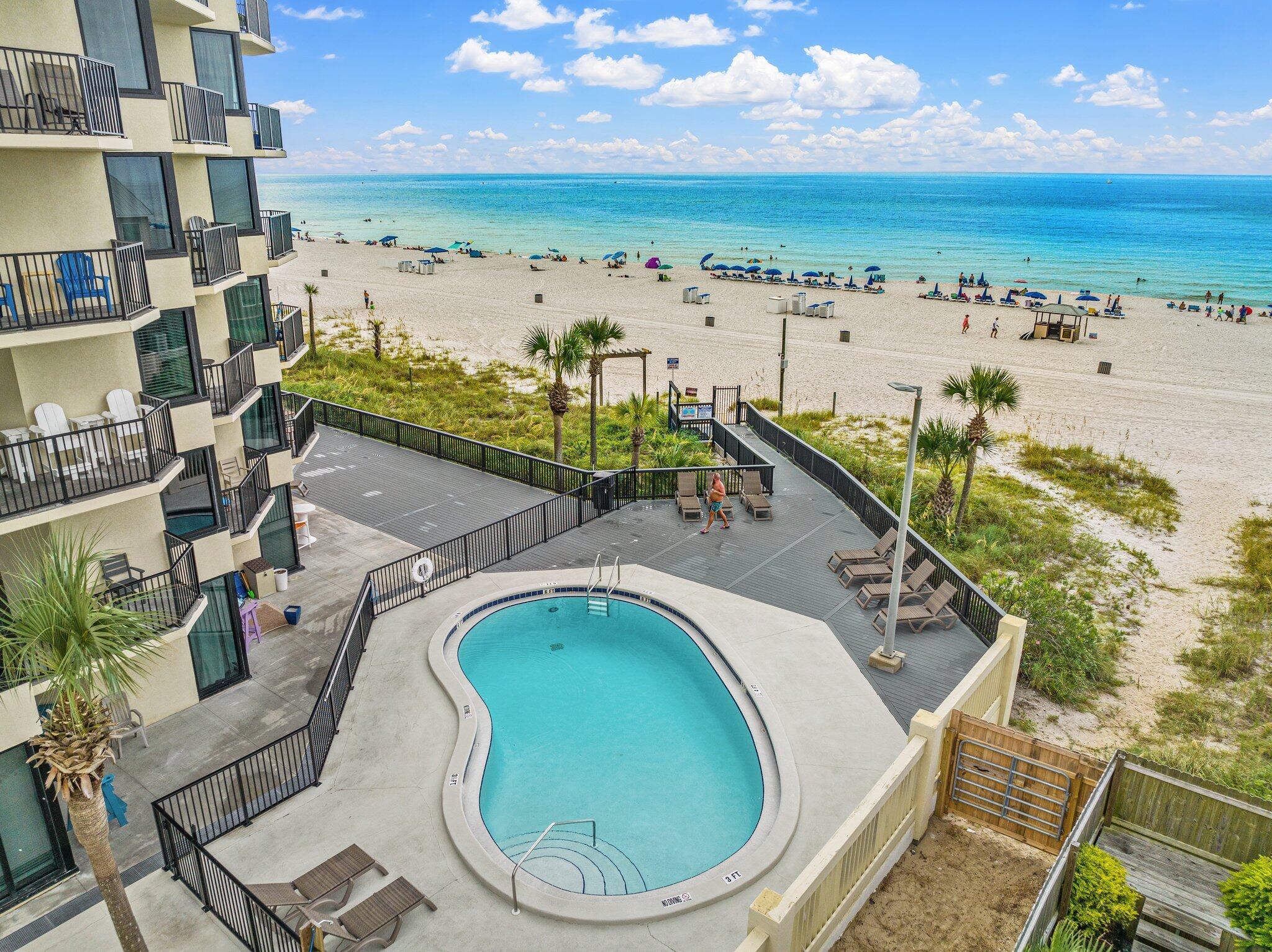 SUNBIRD CONDO - Residential
