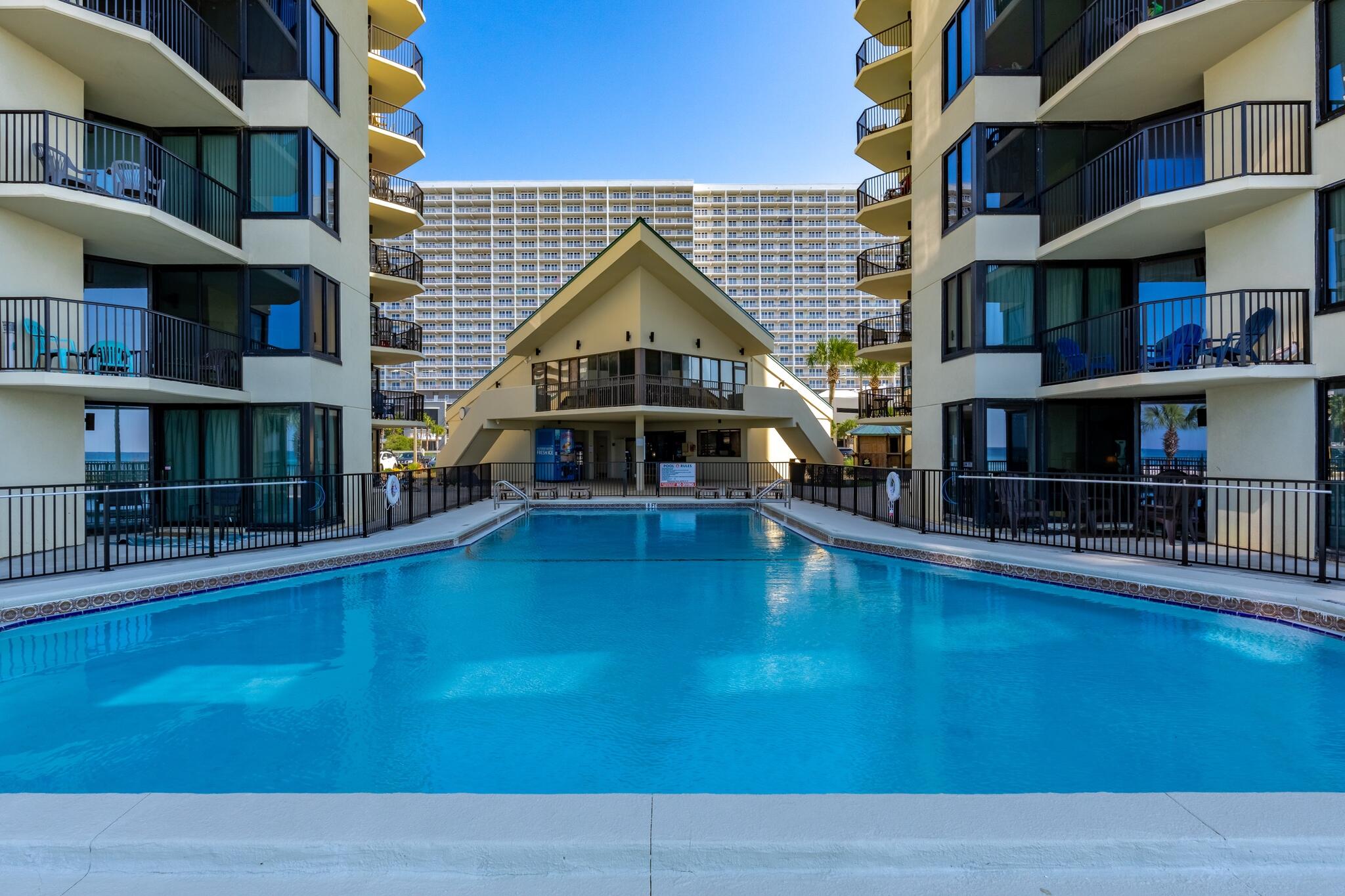 SUNBIRD CONDO - Residential