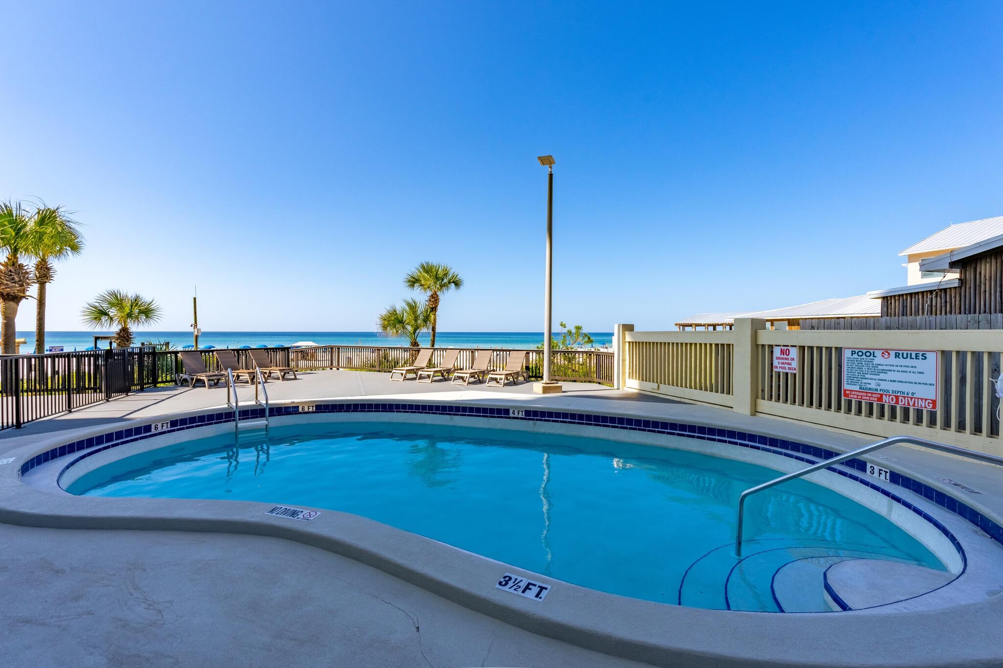 SUNBIRD CONDO - Residential