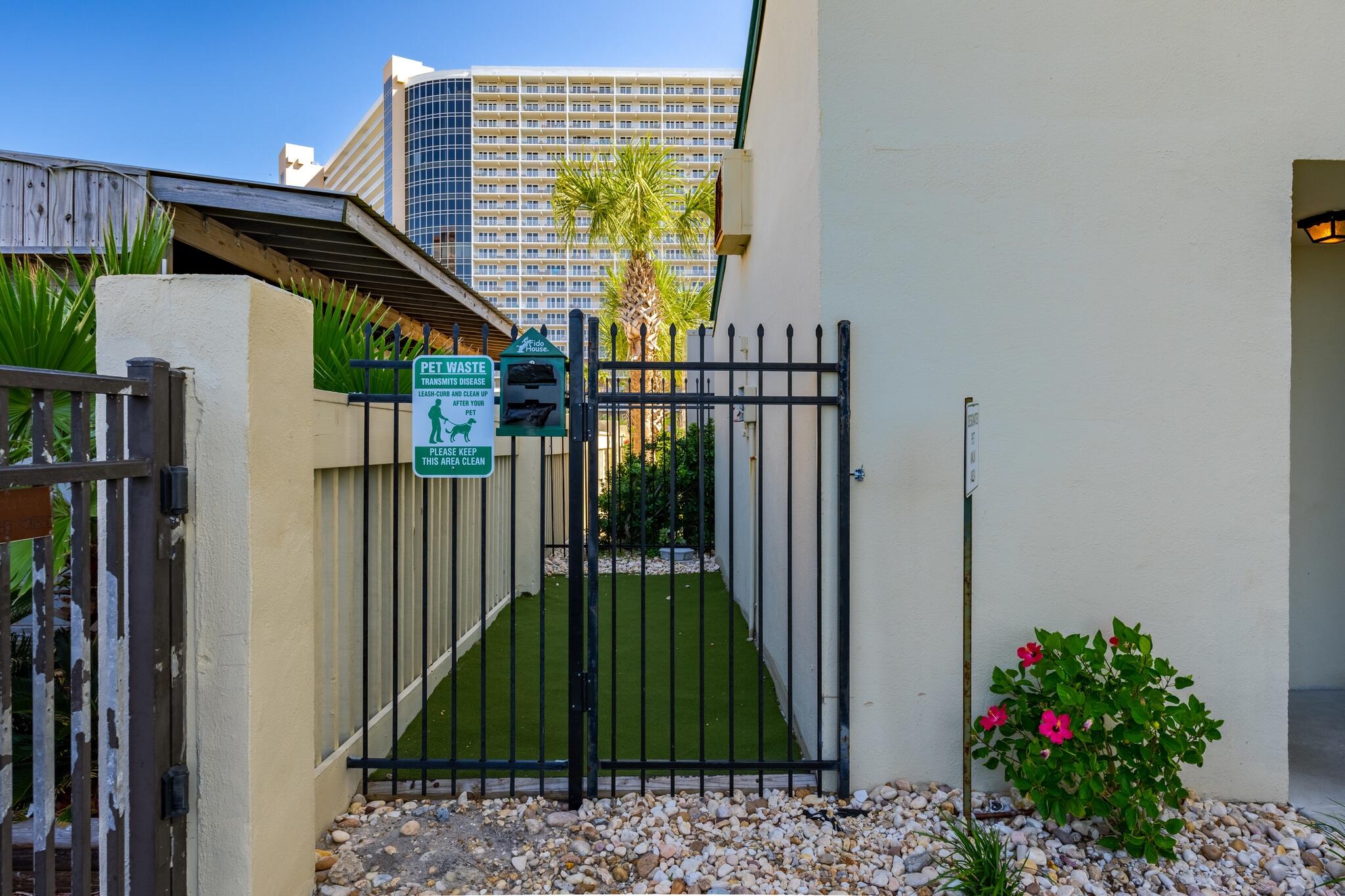 SUNBIRD CONDO - Residential