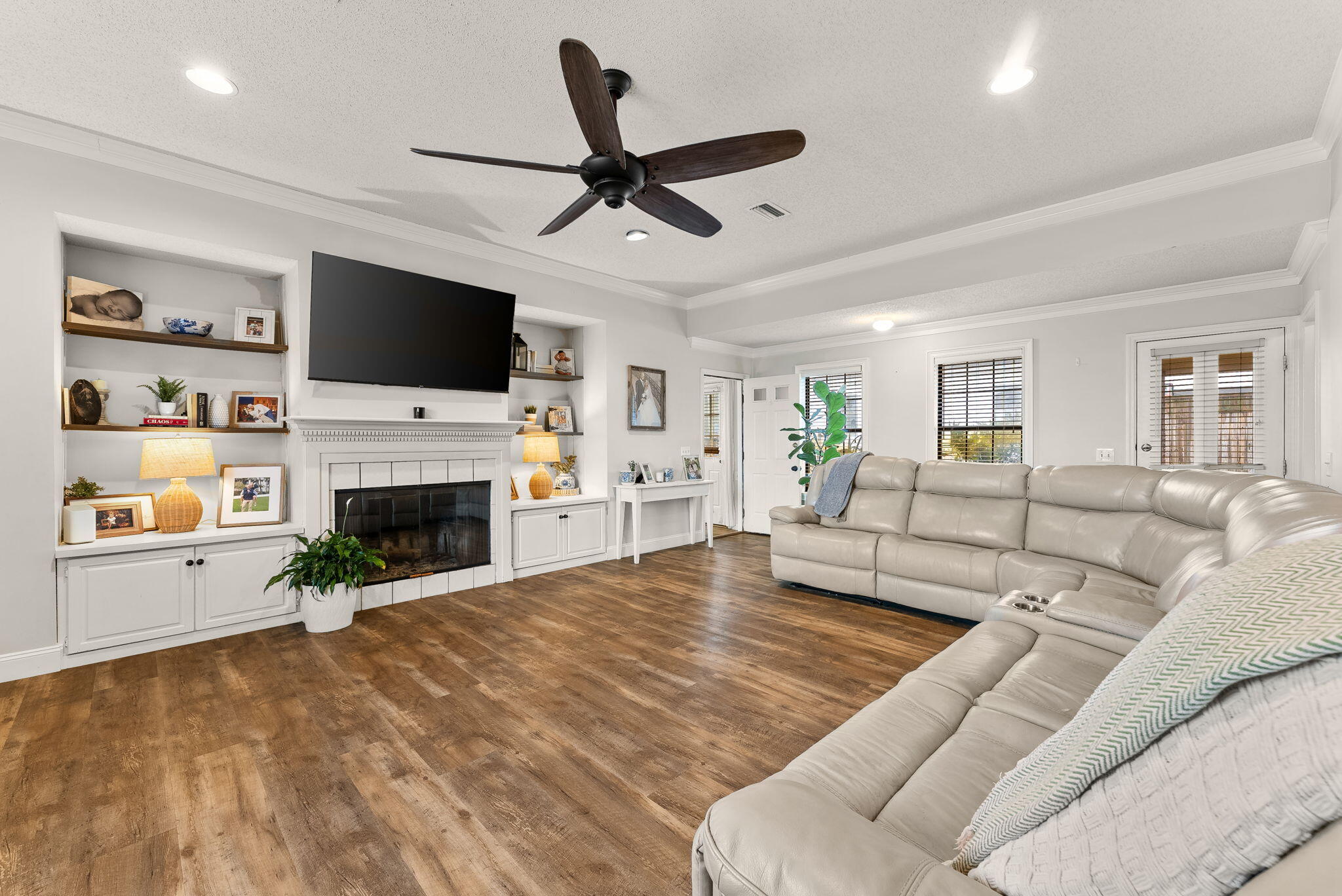 HUNTINGDON ESTATES UNIT 1 - Residential