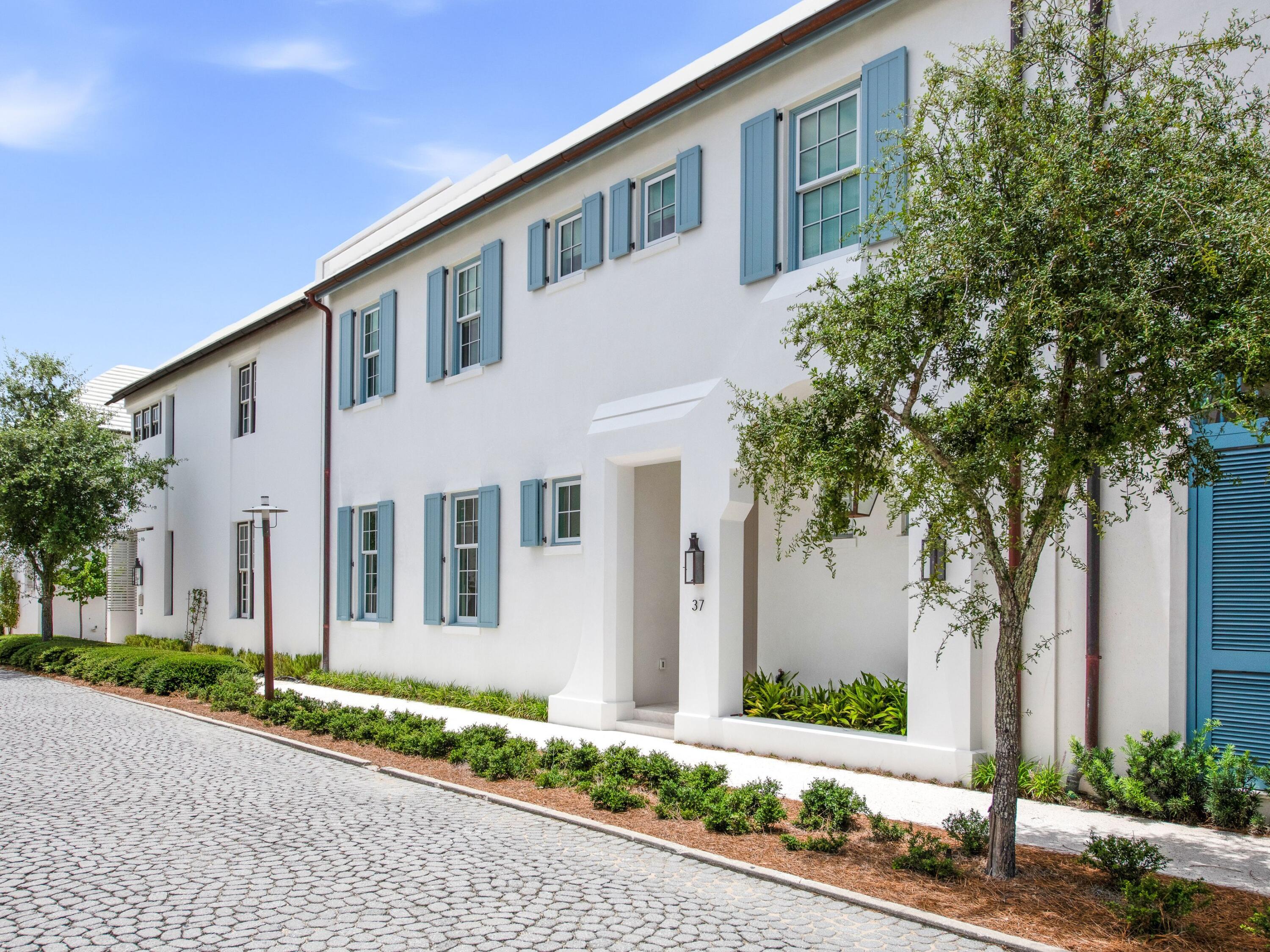 ALYS BEACH - Residential
