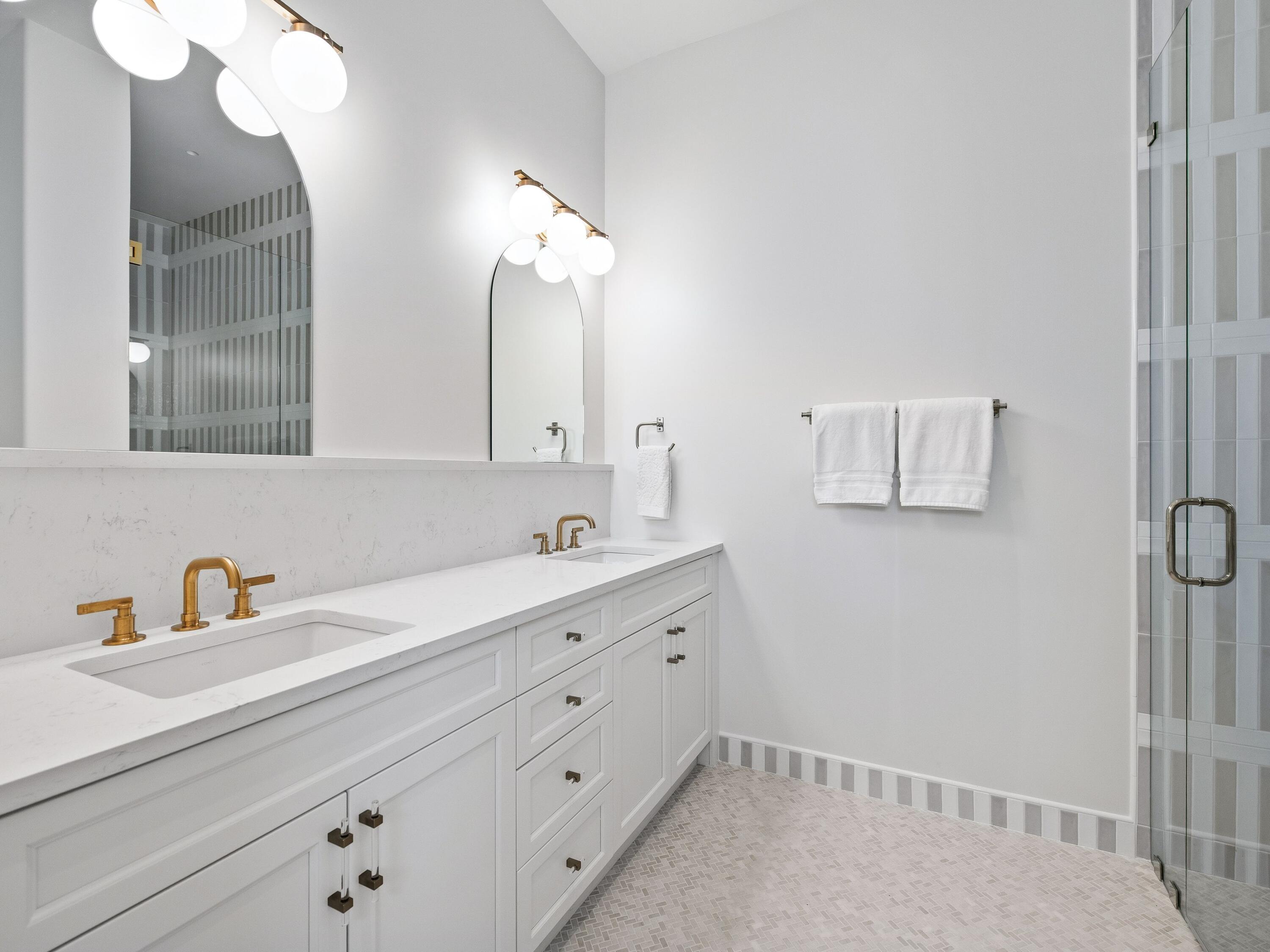ALYS BEACH - Residential