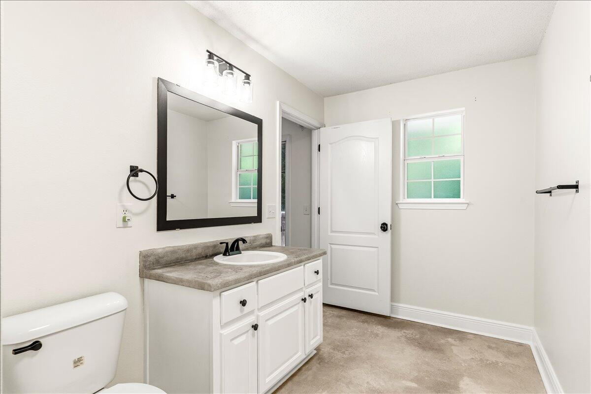 FOX VALLEY - Residential