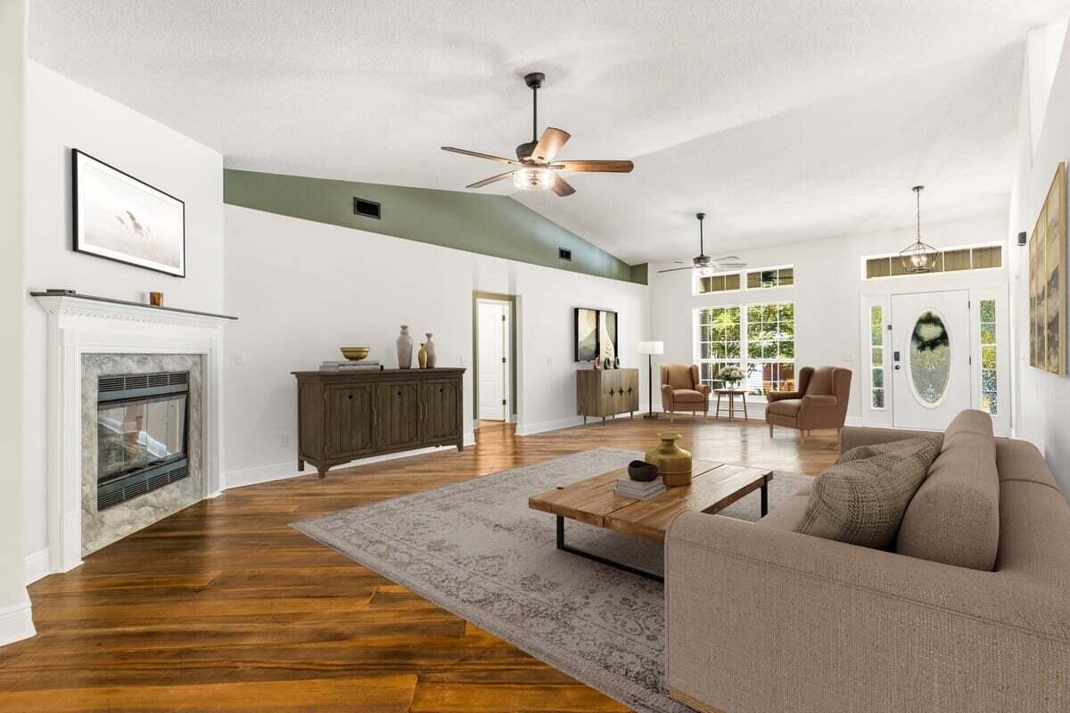 FOX VALLEY - Residential