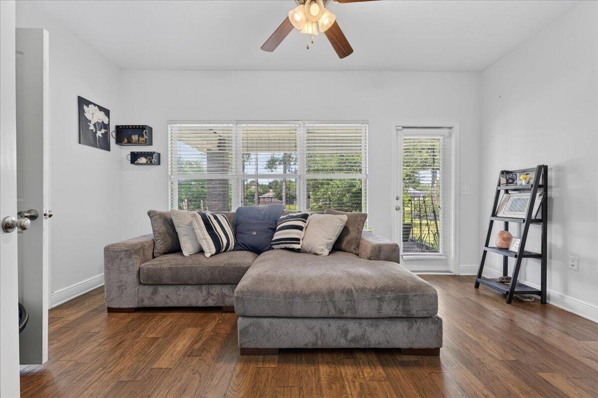 HAMMOCK BAY - Residential