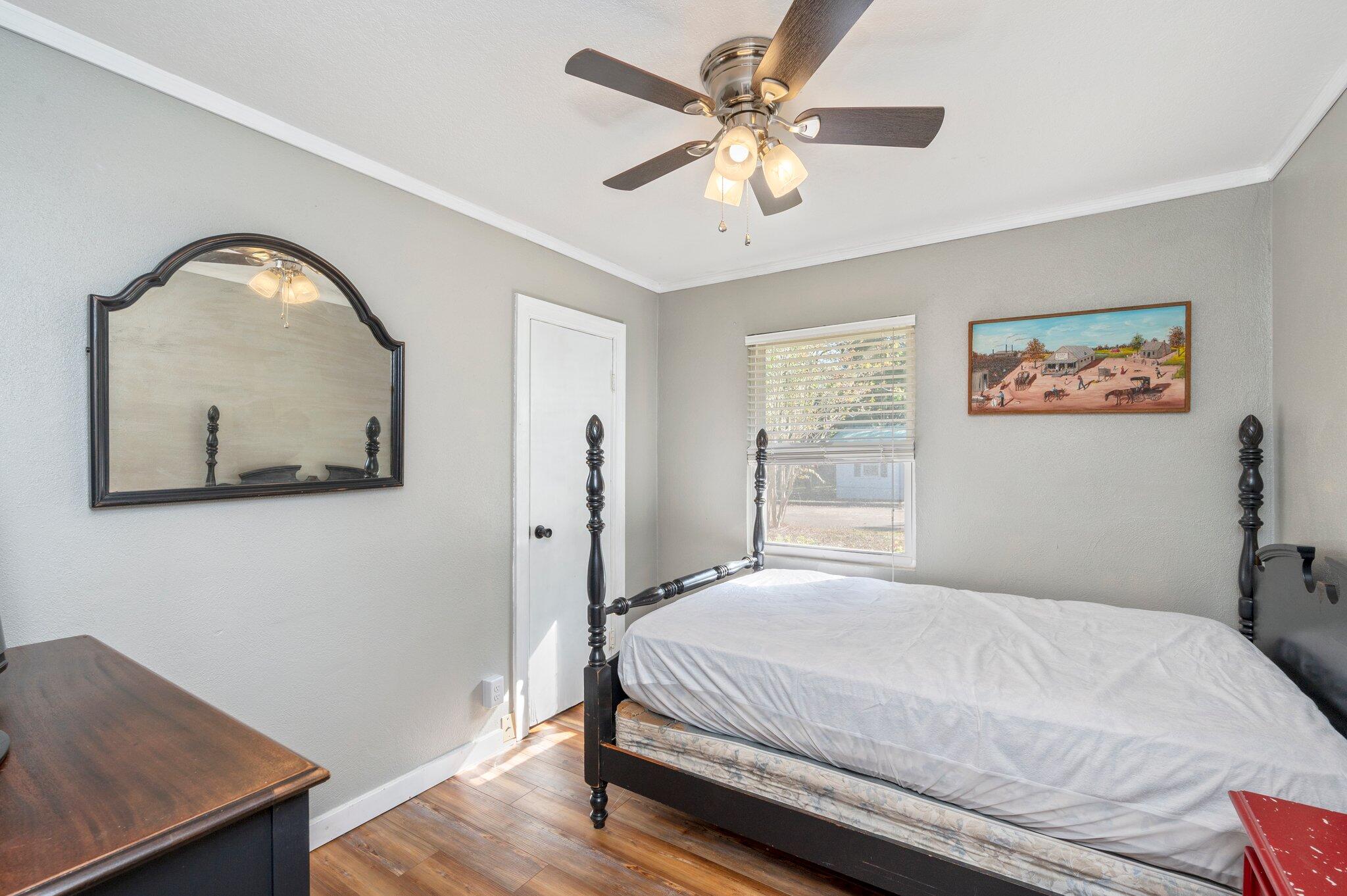 METES & BOUNDS - Residential Lease