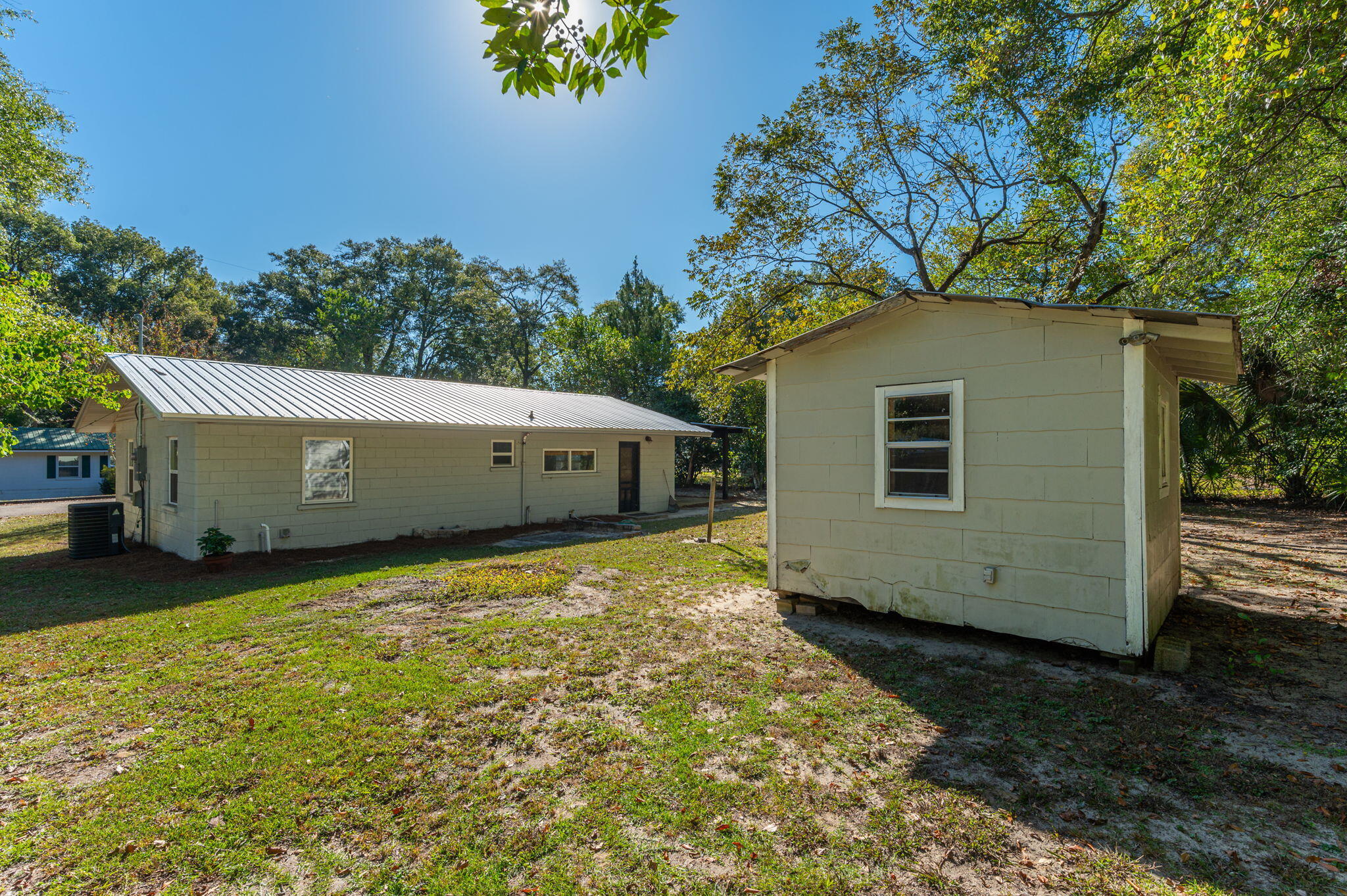 METES & BOUNDS - Residential Lease