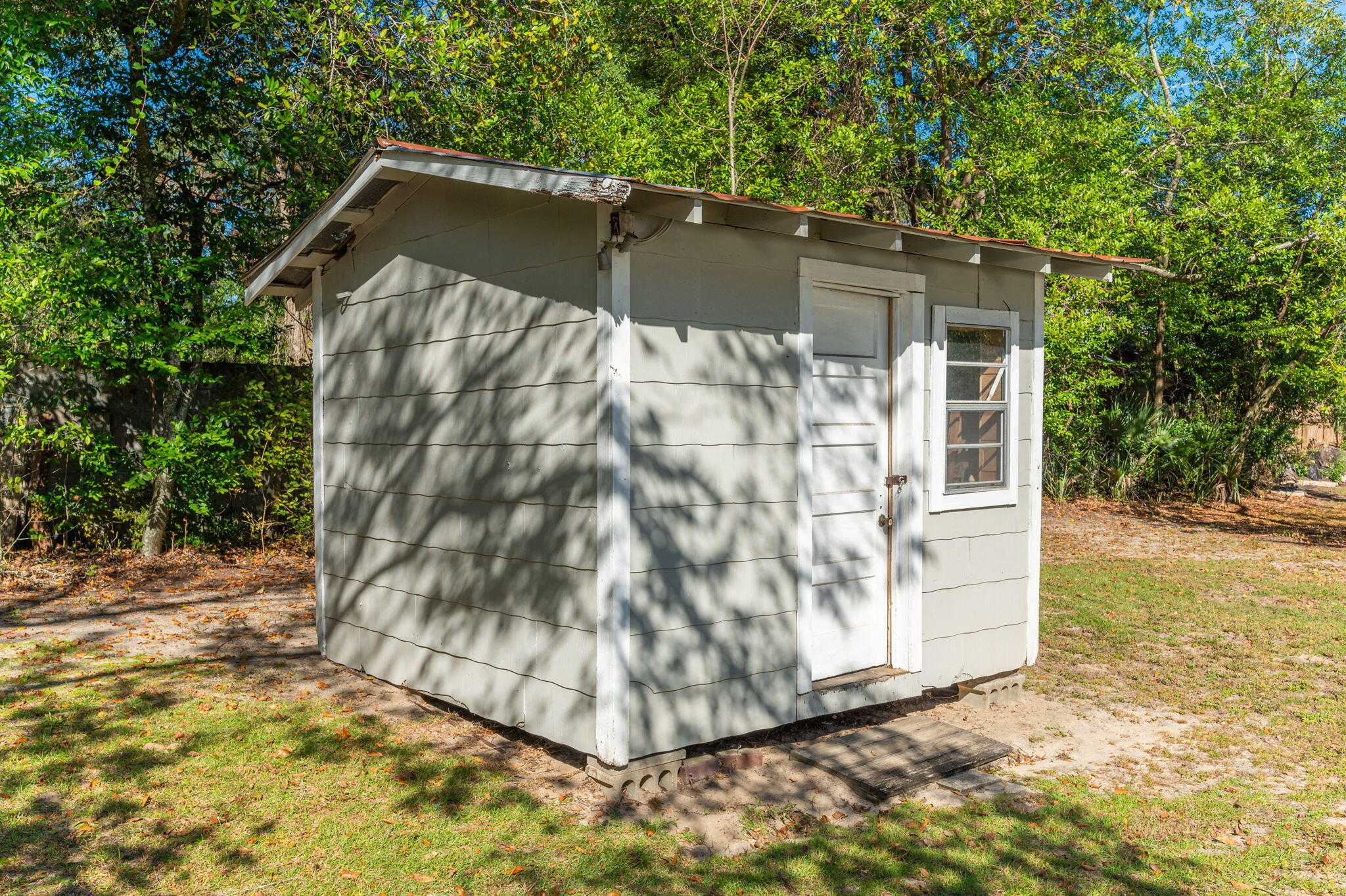 METES & BOUNDS - Residential Lease