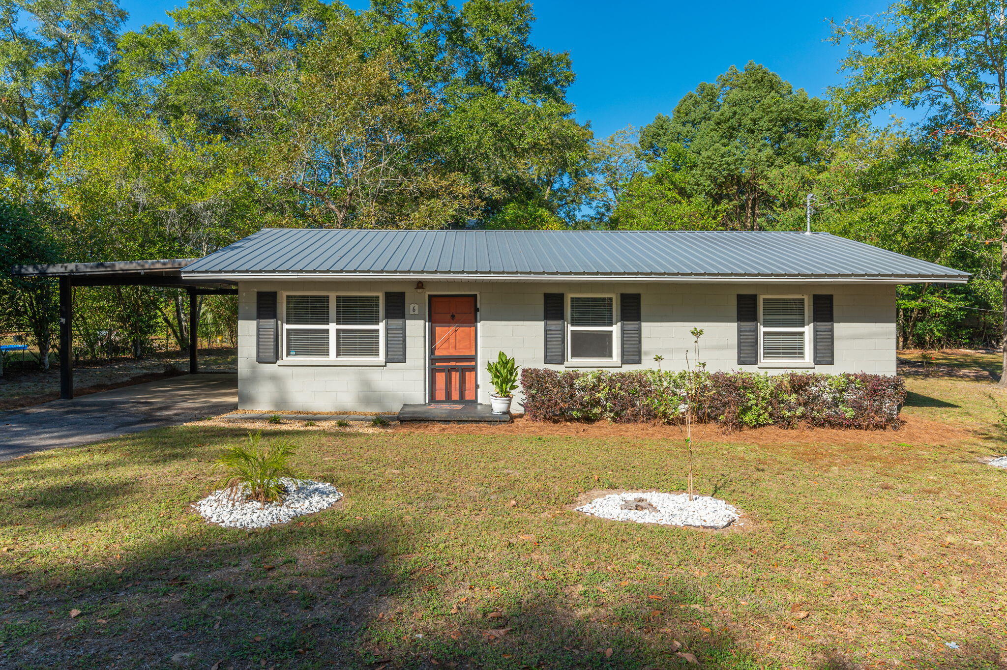 Discover your ideal home in Defuniak Springs' historic district! This renovated 2-bed, 1-bath home features a convenient office space, perfect for professionals. Fully furnished and utilities included (electricity, water, sewer & trash) , it offers a seamless move-in experience. What sets this home apart is its prime location - a short walk to picturesque Lake Defuniak and the vibrant Main Street area. Immerse yourself in the charm of the historic district, explore local eateries, and attend community events with ease. Additionally, the dedicated office space provides a quiet environment for work or creativity. Experience the perfect blend of historic charm and modern comfort, all within a bustling community.