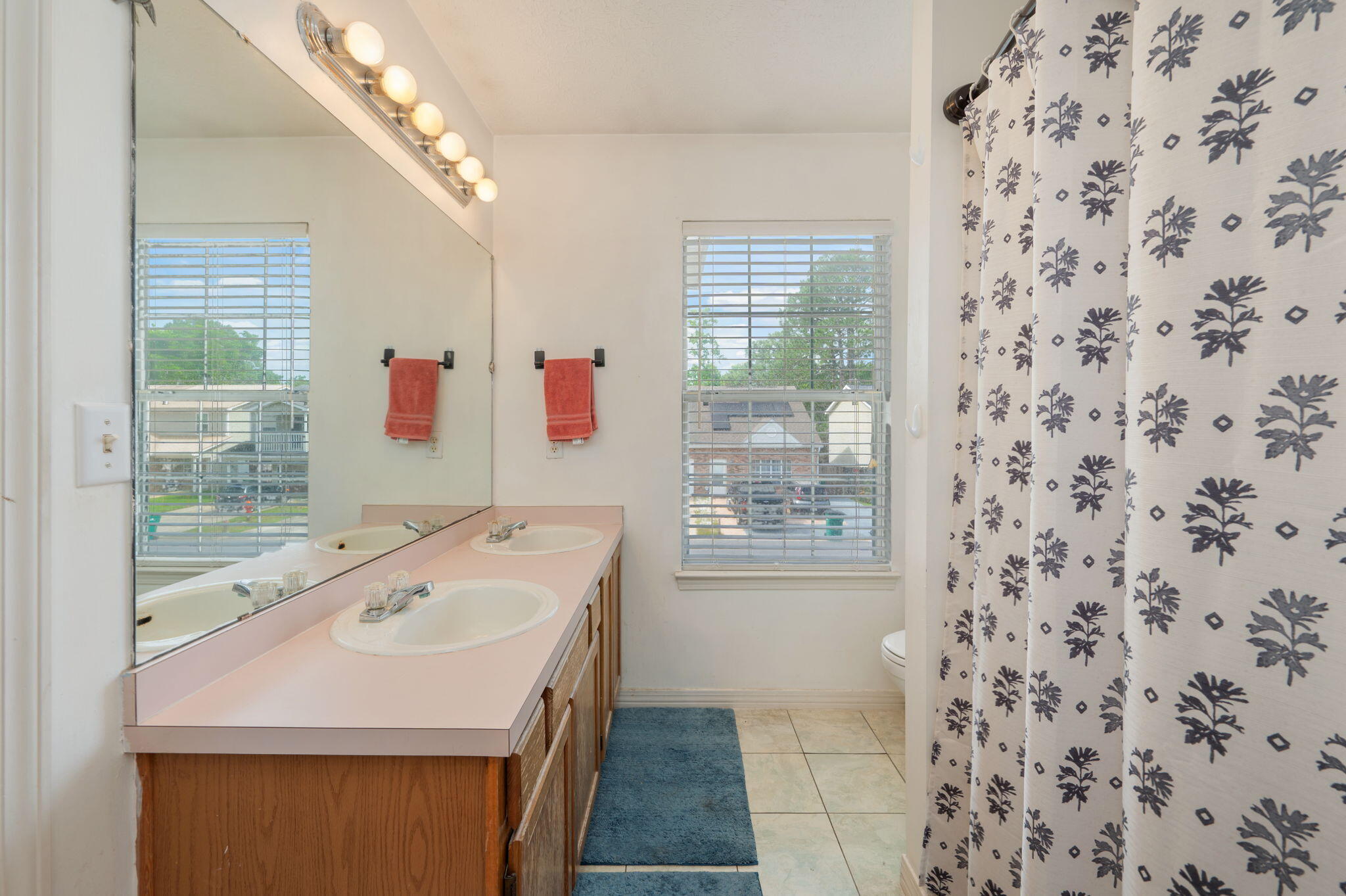 FOREST OAKS PH 3 - Residential