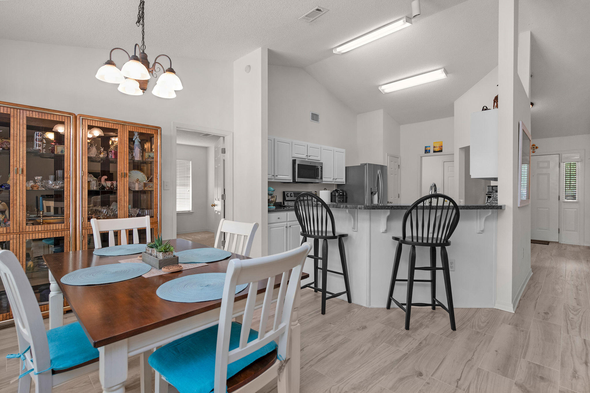 HAMPTON RIDGE ESTATES - Residential