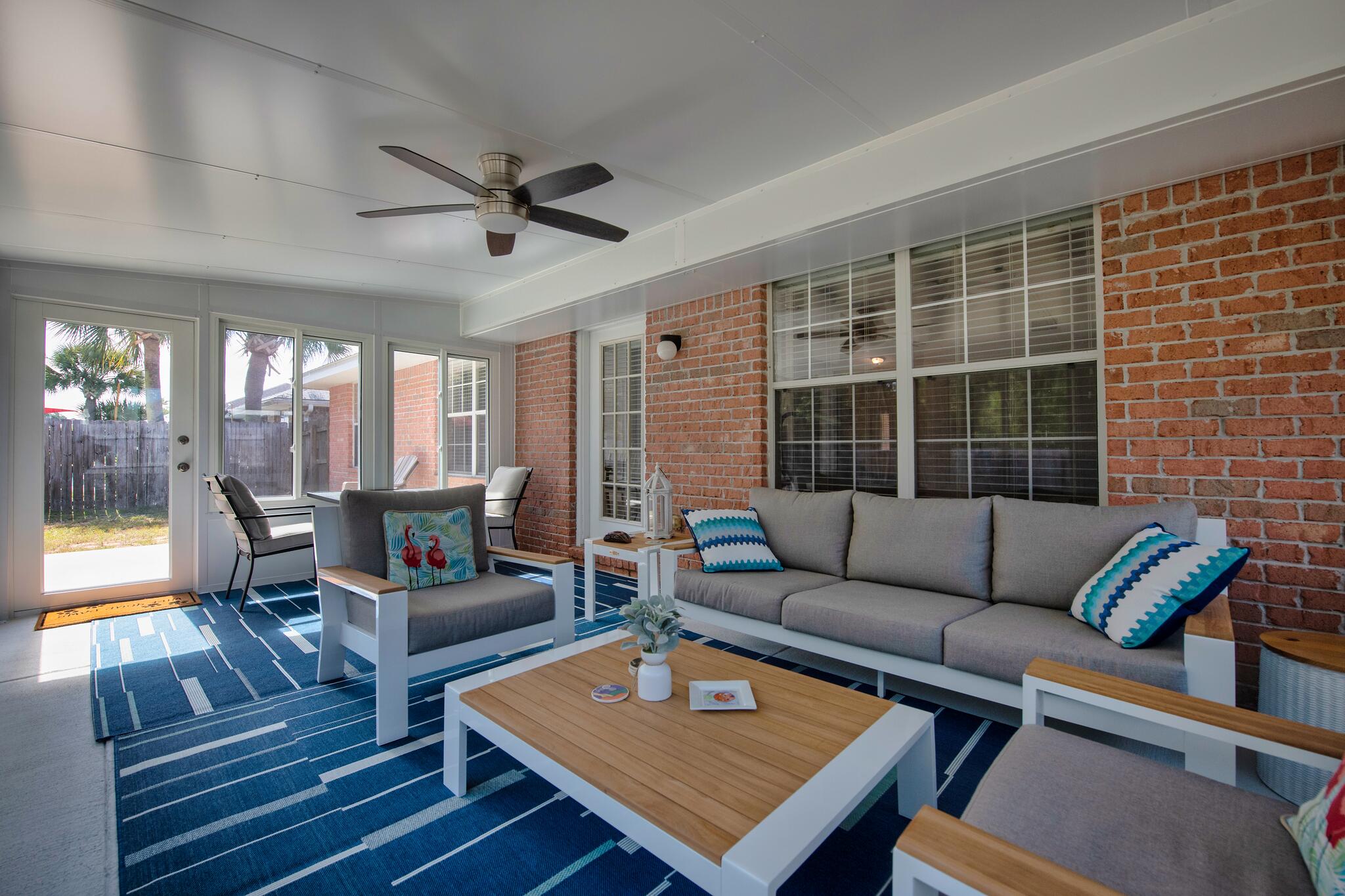 HAMPTON RIDGE ESTATES - Residential