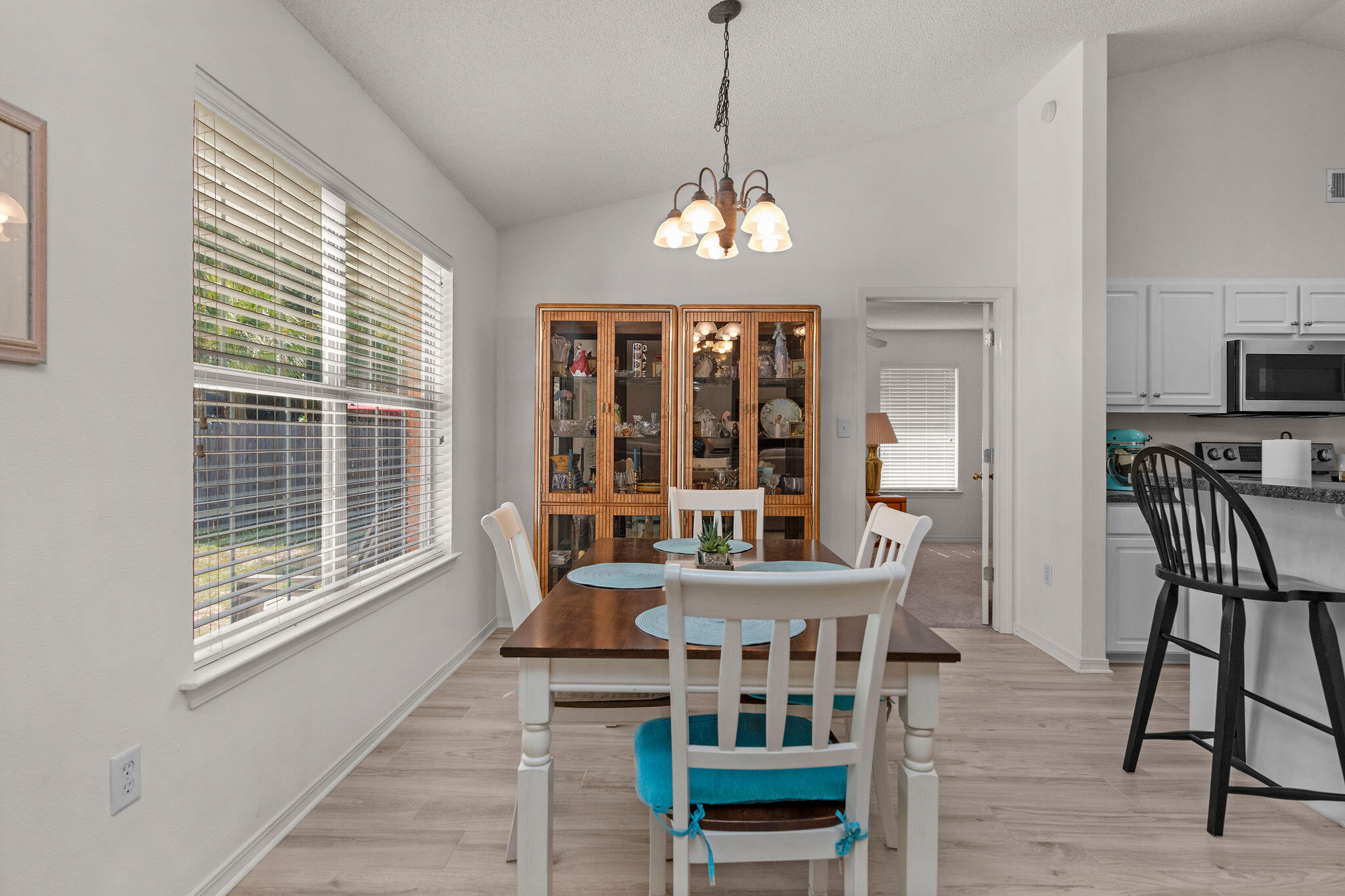 HAMPTON RIDGE ESTATES - Residential