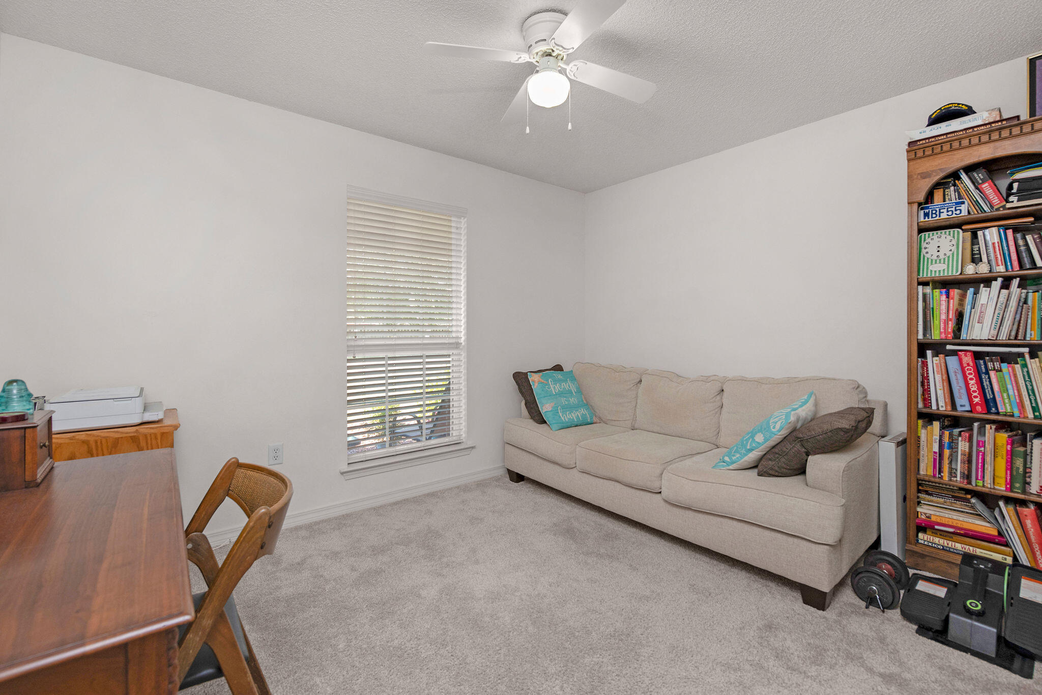 HAMPTON RIDGE ESTATES - Residential