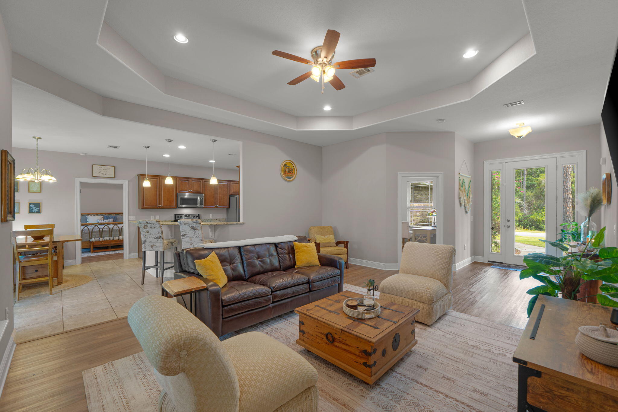 HOLLEY BY THE SEA - Residential