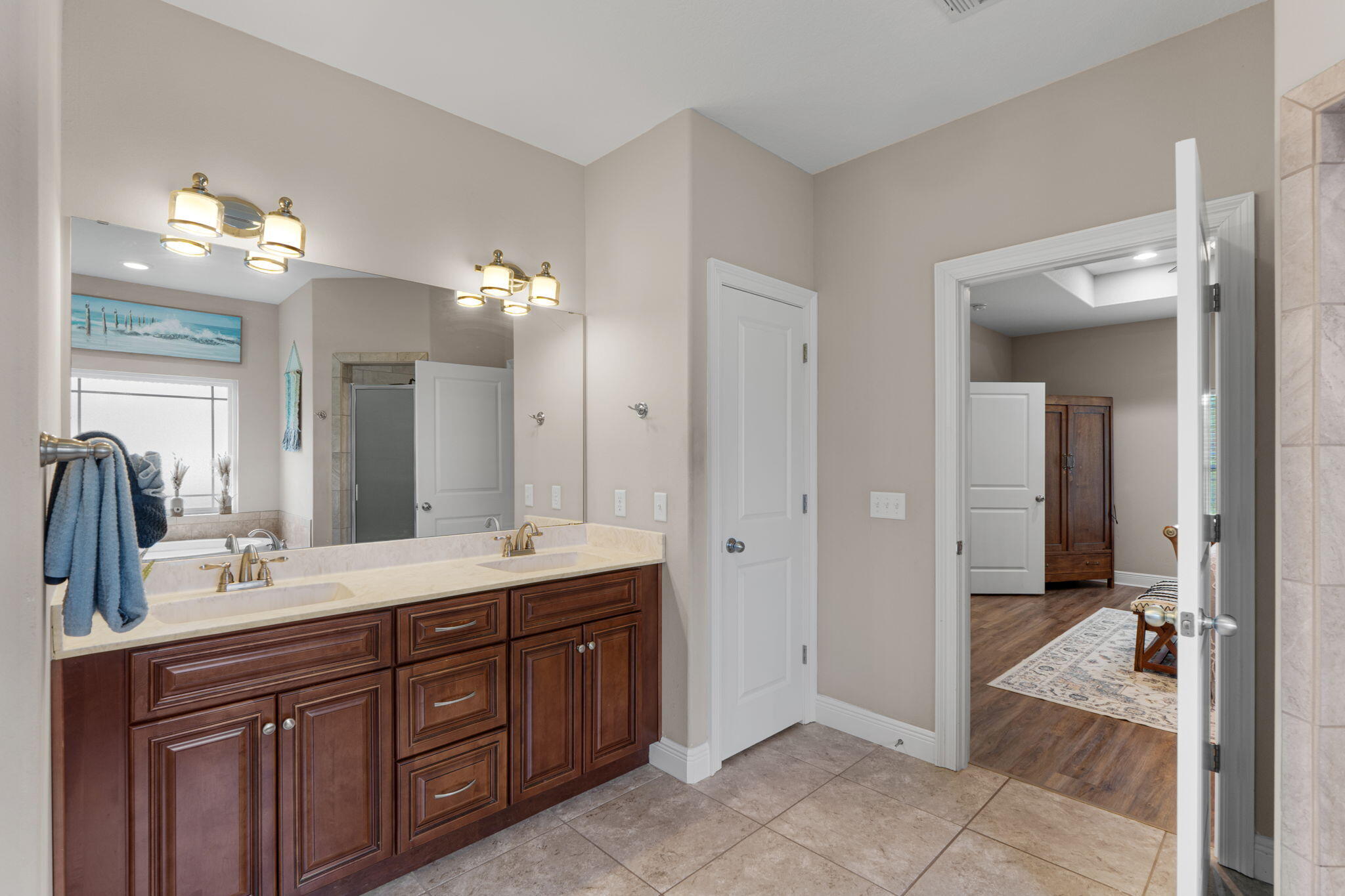 HOLLEY BY THE SEA - Residential