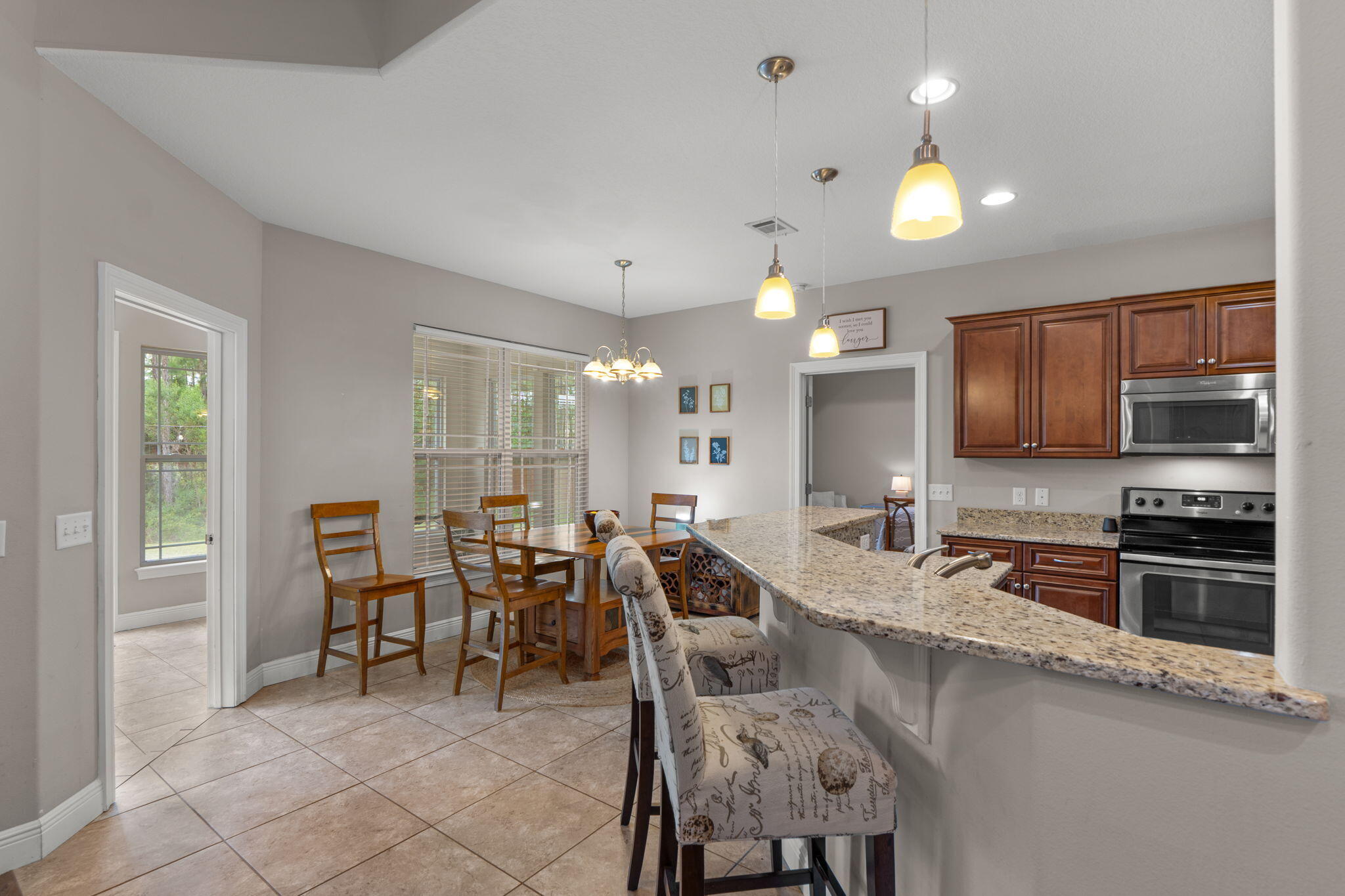 HOLLEY BY THE SEA - Residential