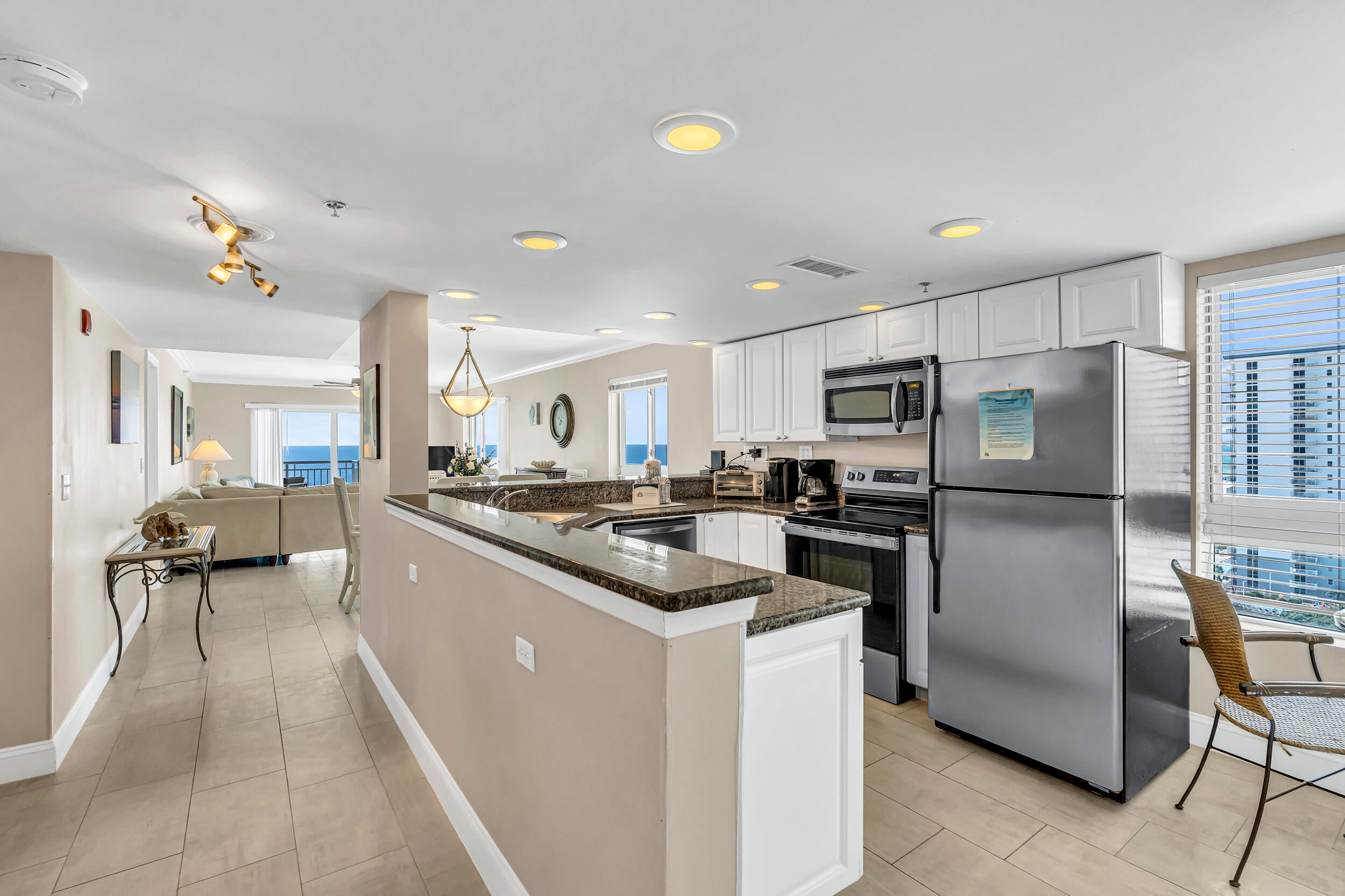 DESTIN TOWERS CONDO - Residential