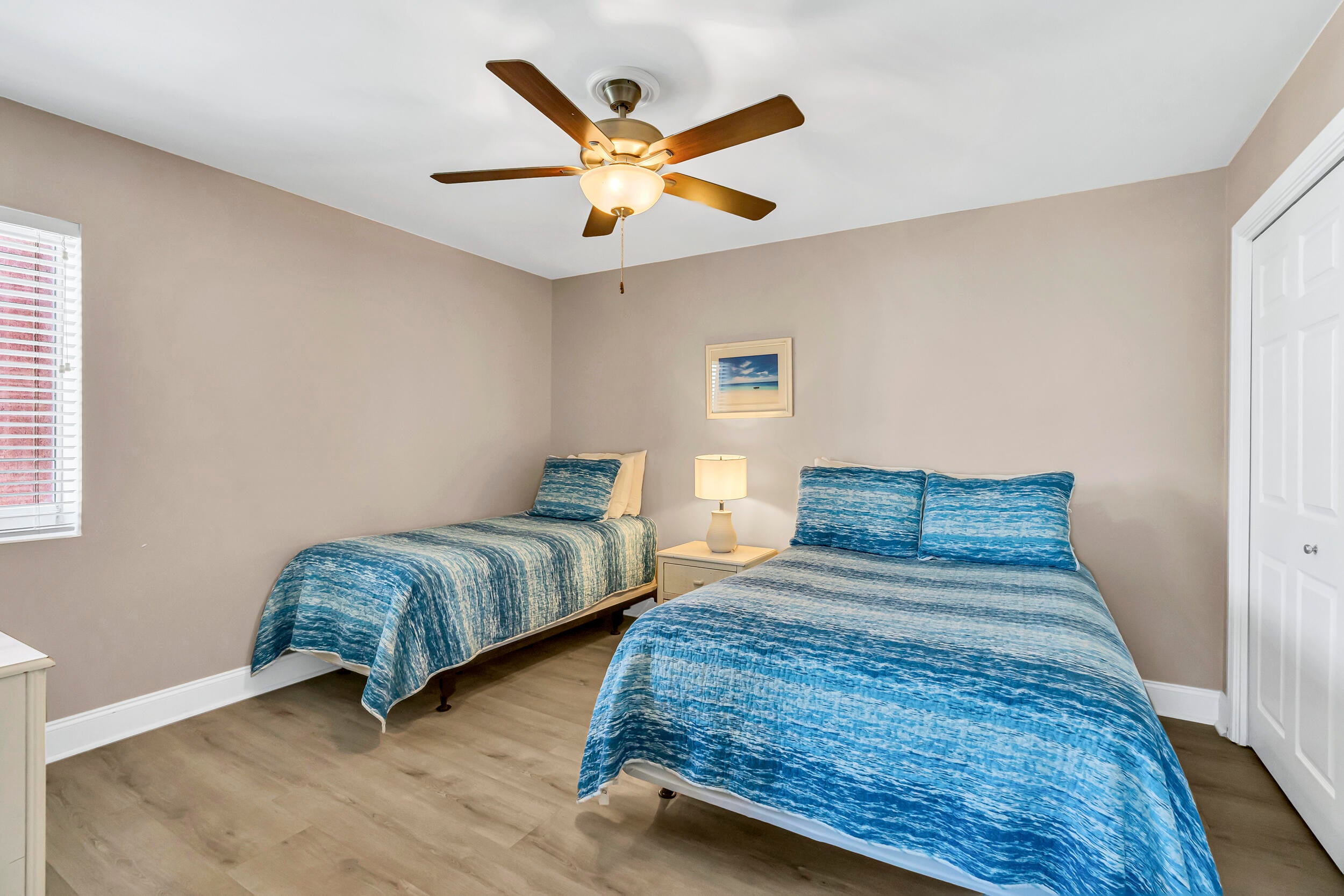 DESTIN TOWERS CONDO - Residential