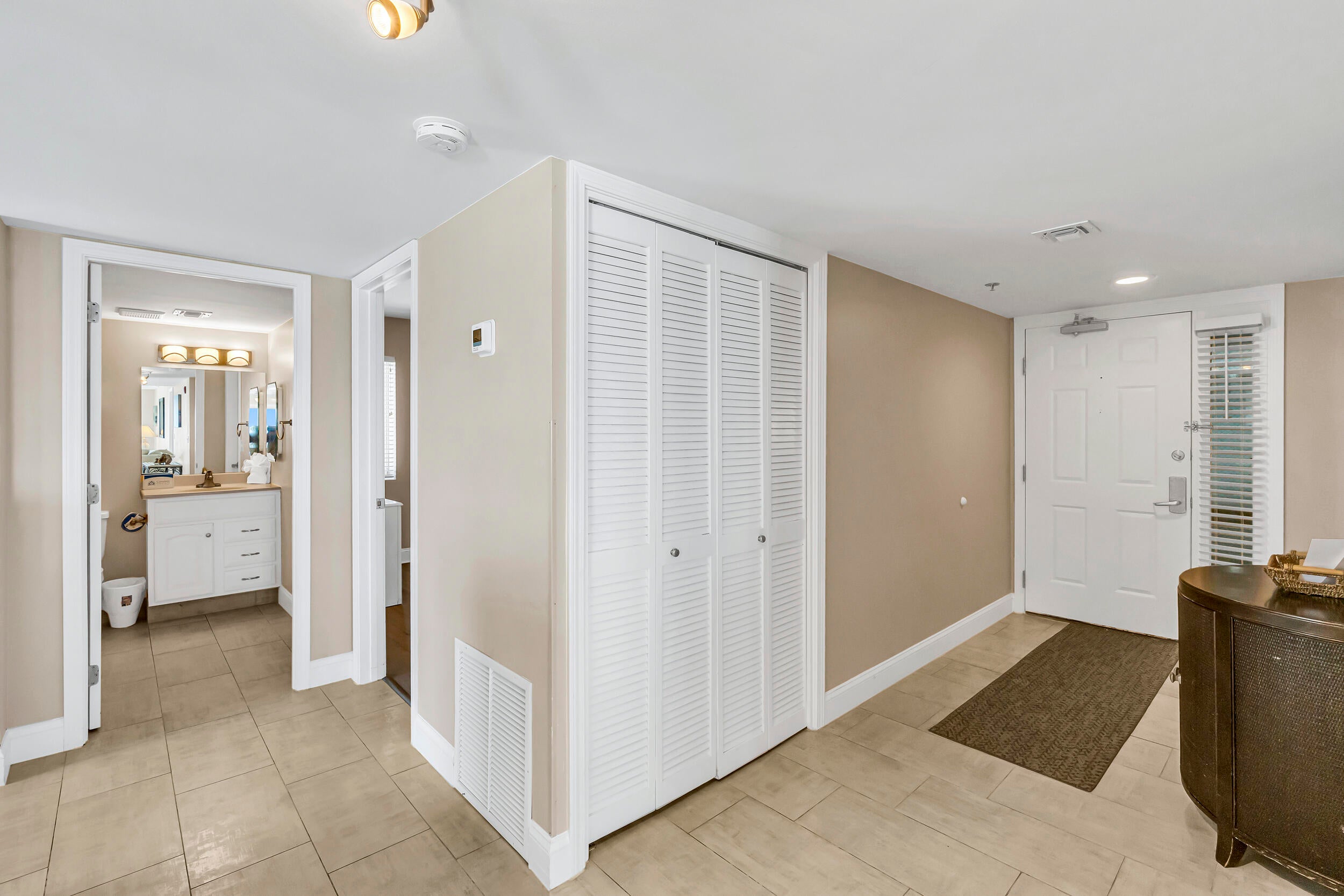 DESTIN TOWERS CONDO - Residential