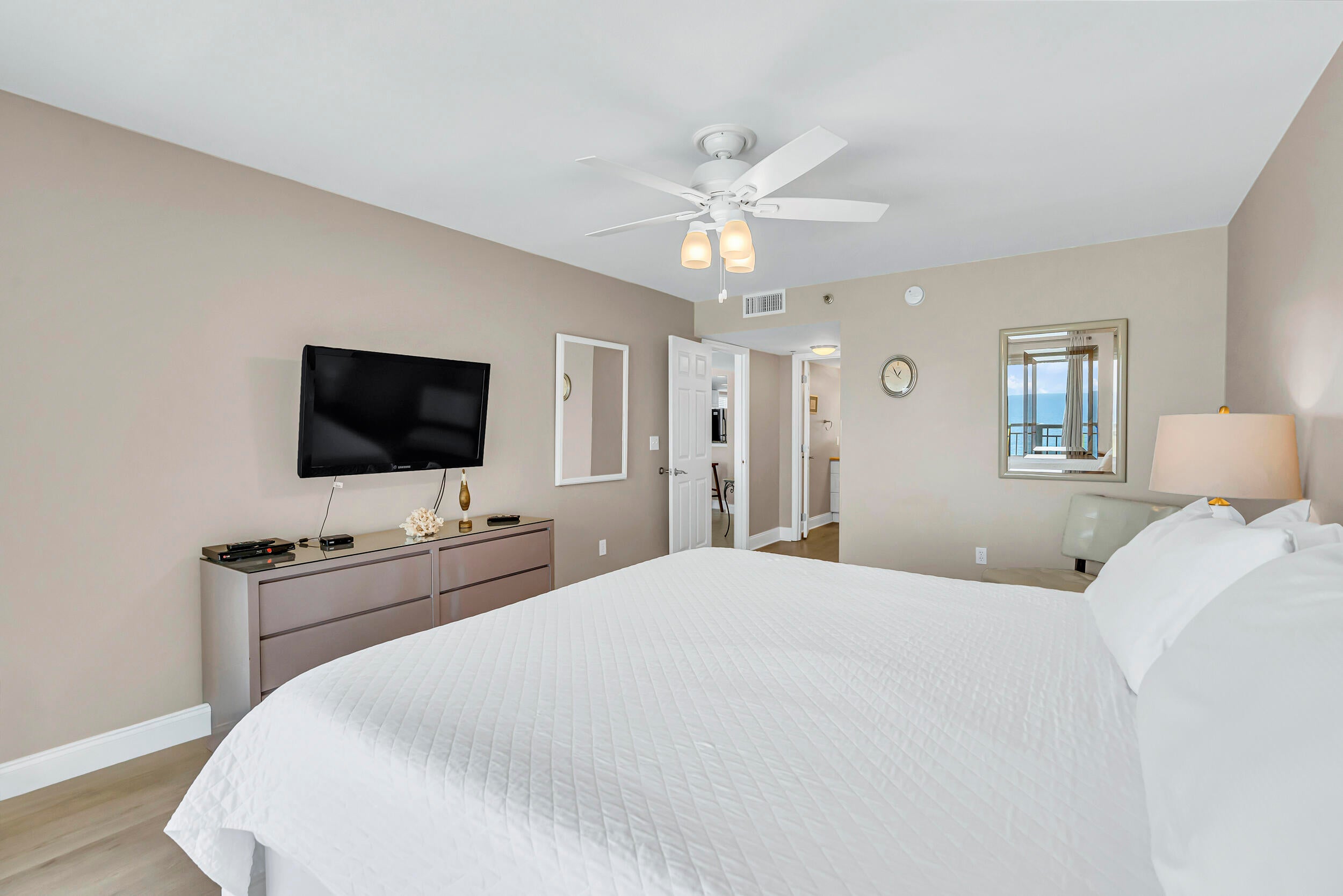 DESTIN TOWERS CONDO - Residential