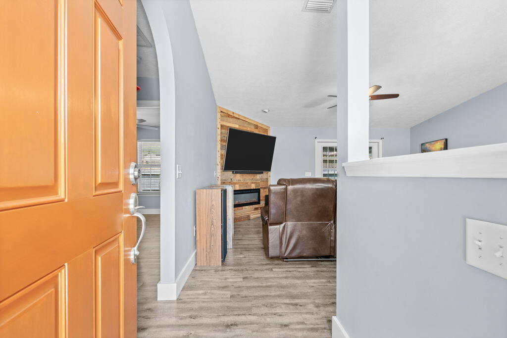 CHEROKEE HEIGHTS - Residential