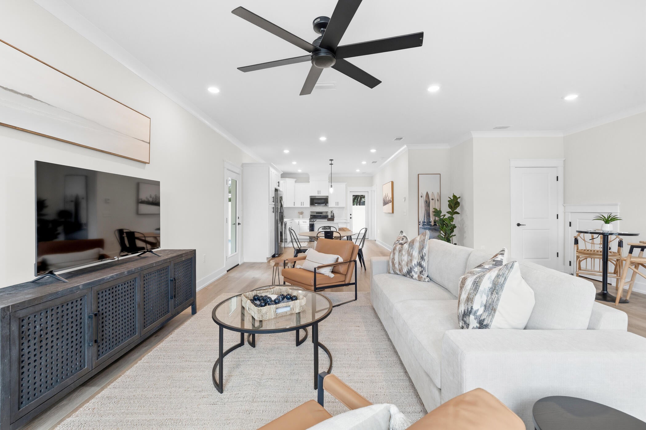 LAGUNA BEACH ESTATES 7TH ADDN - Residential