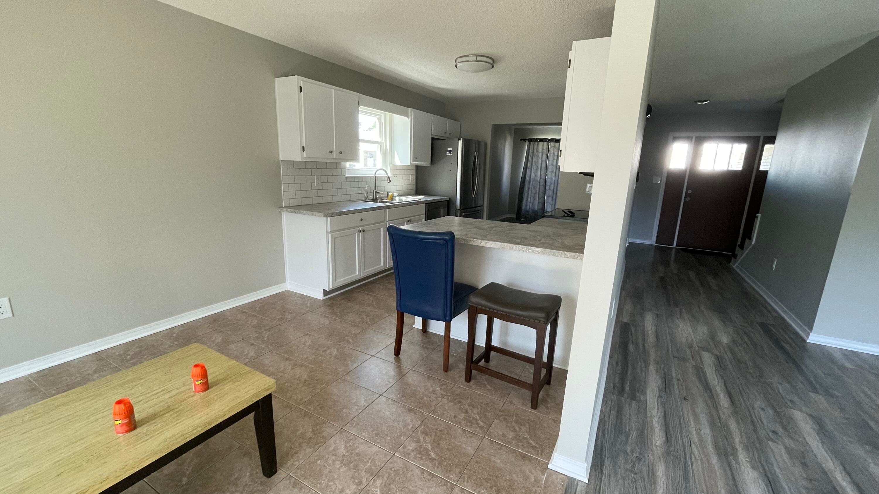 SANDY RIDGE ESTATES - Residential Lease