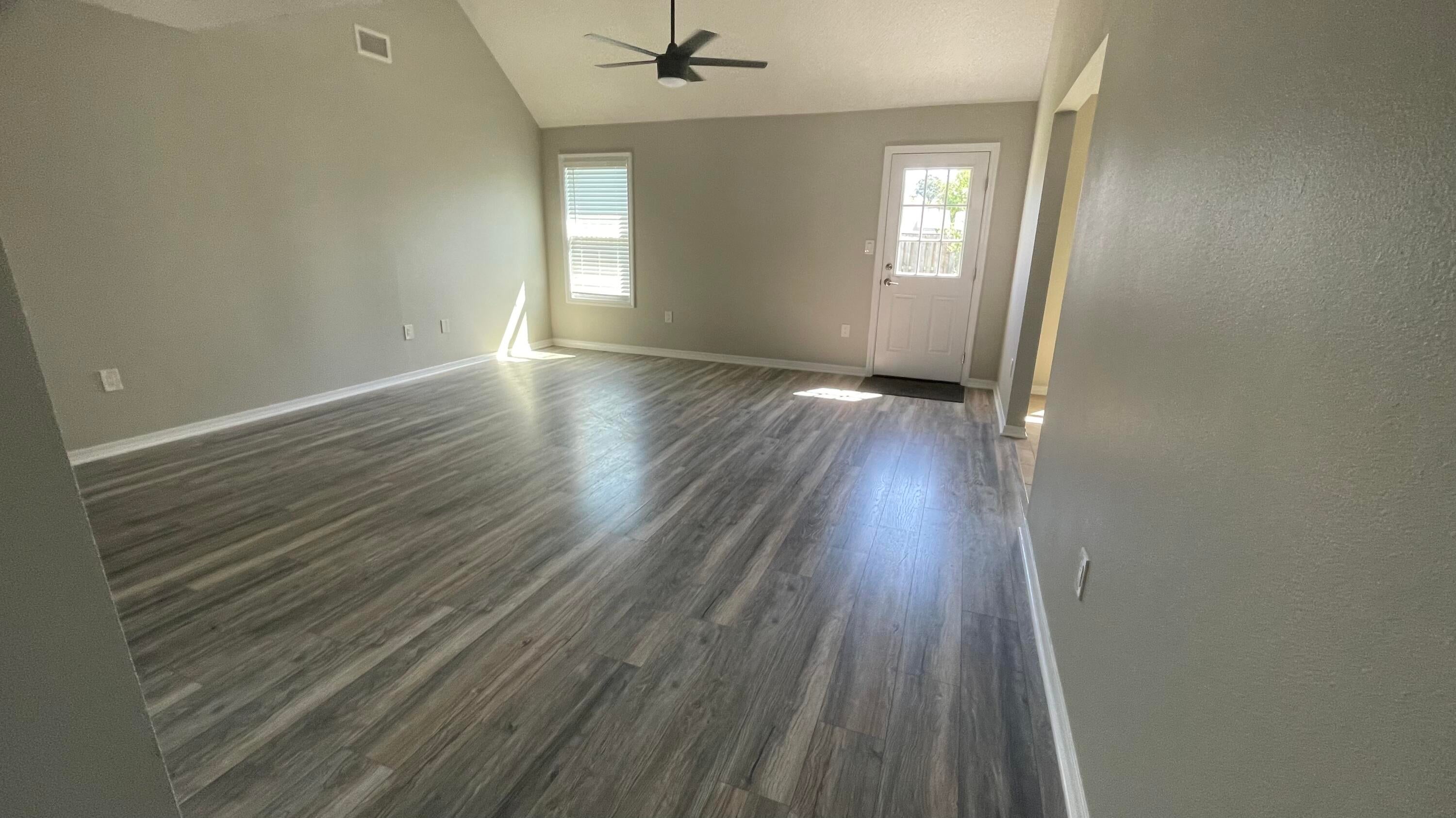 SANDY RIDGE ESTATES - Residential Lease