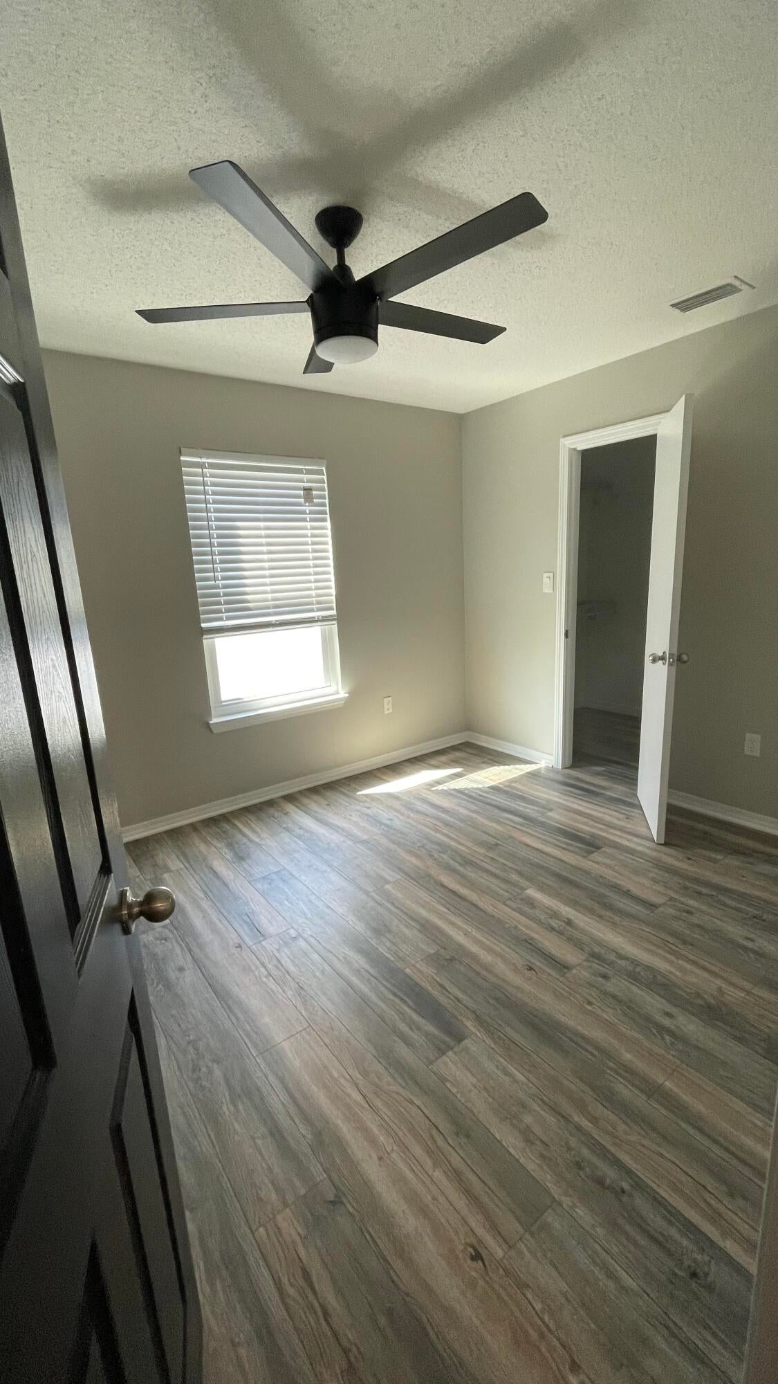 SANDY RIDGE ESTATES - Residential Lease