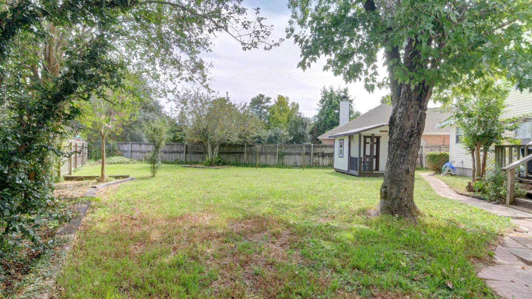SANDY RIDGE ESTATES - Residential