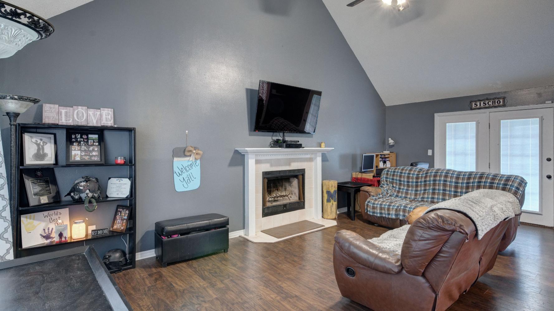 SANDY RIDGE ESTATES - Residential