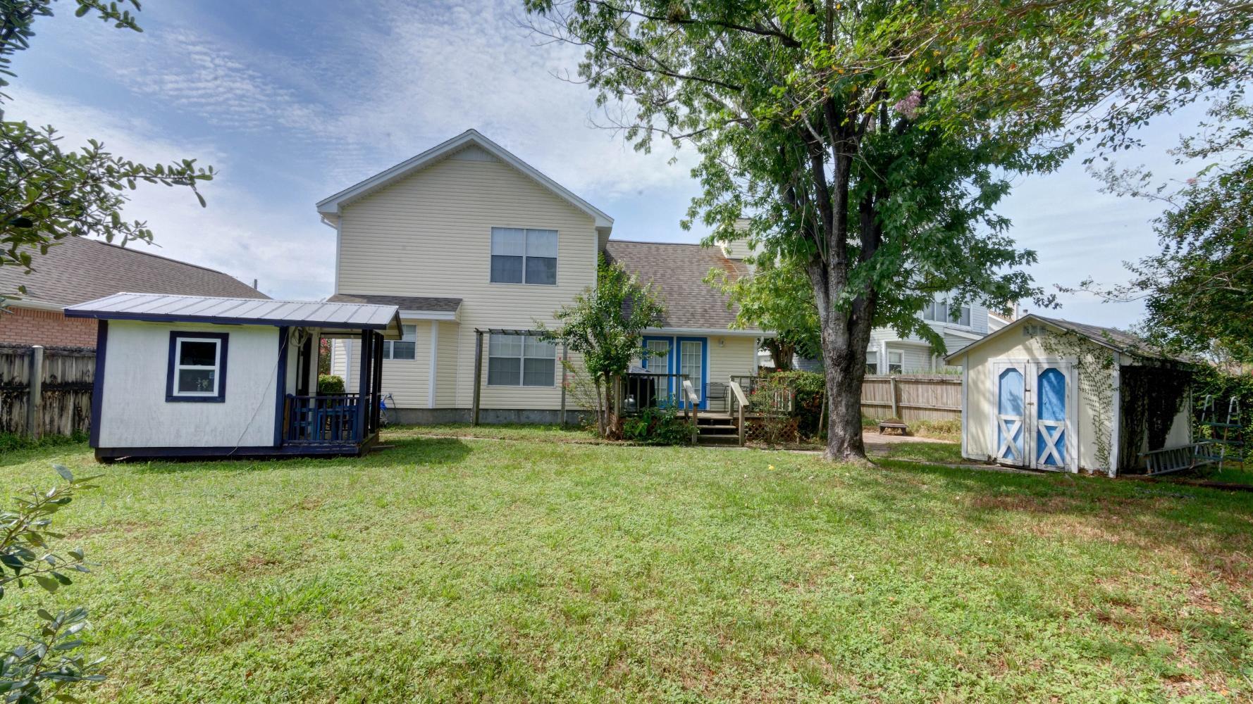 SANDY RIDGE ESTATES - Residential