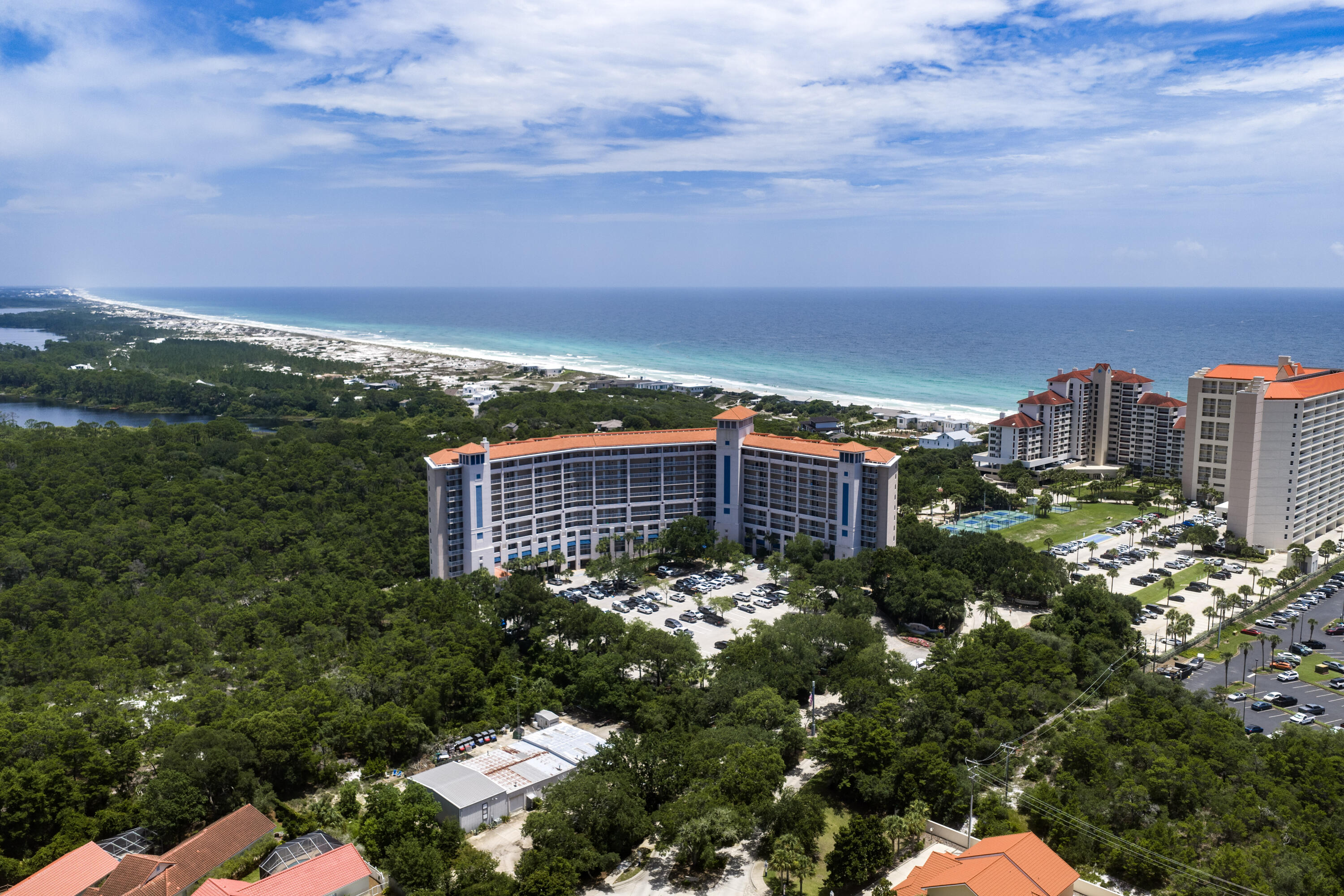SUMMIT AT TOPS'L (THE) - Residential