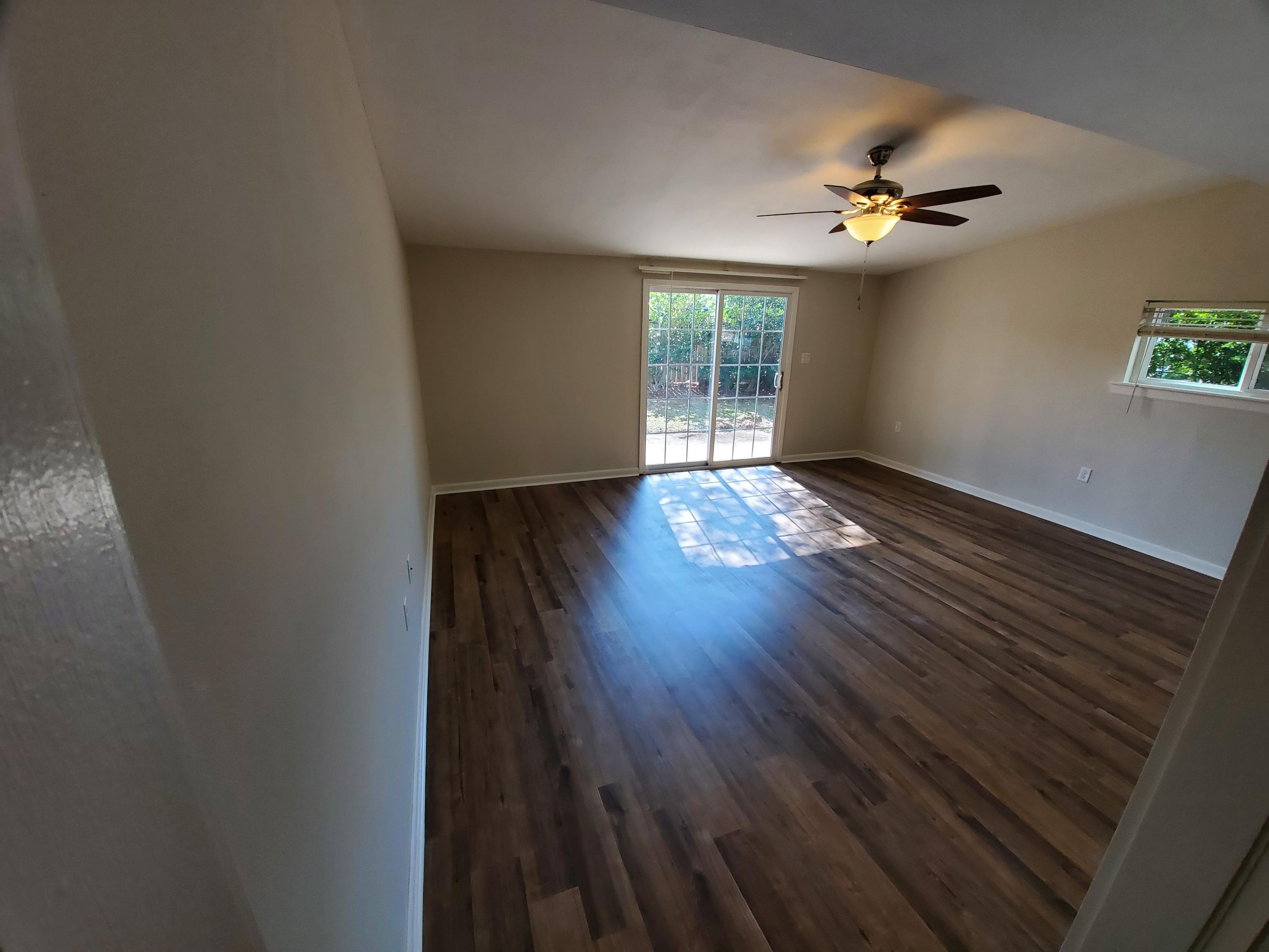 VESTA HEIGHTS 3RD ADDN - Residential Lease