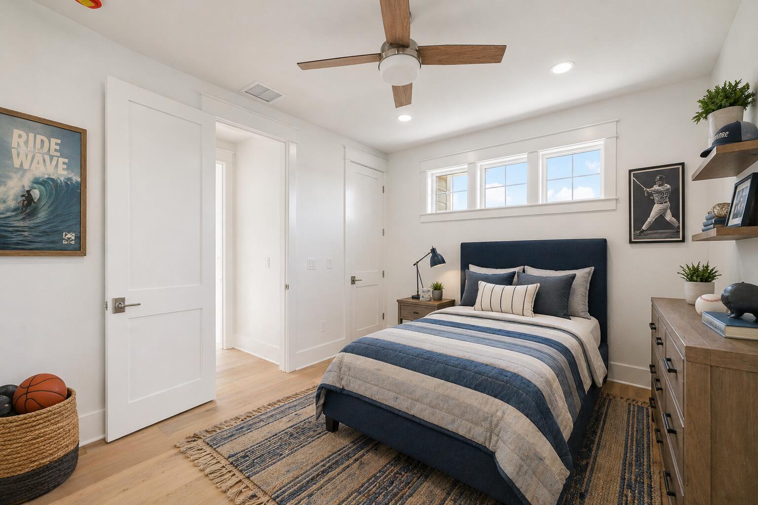 EAGLE BAY - Residential