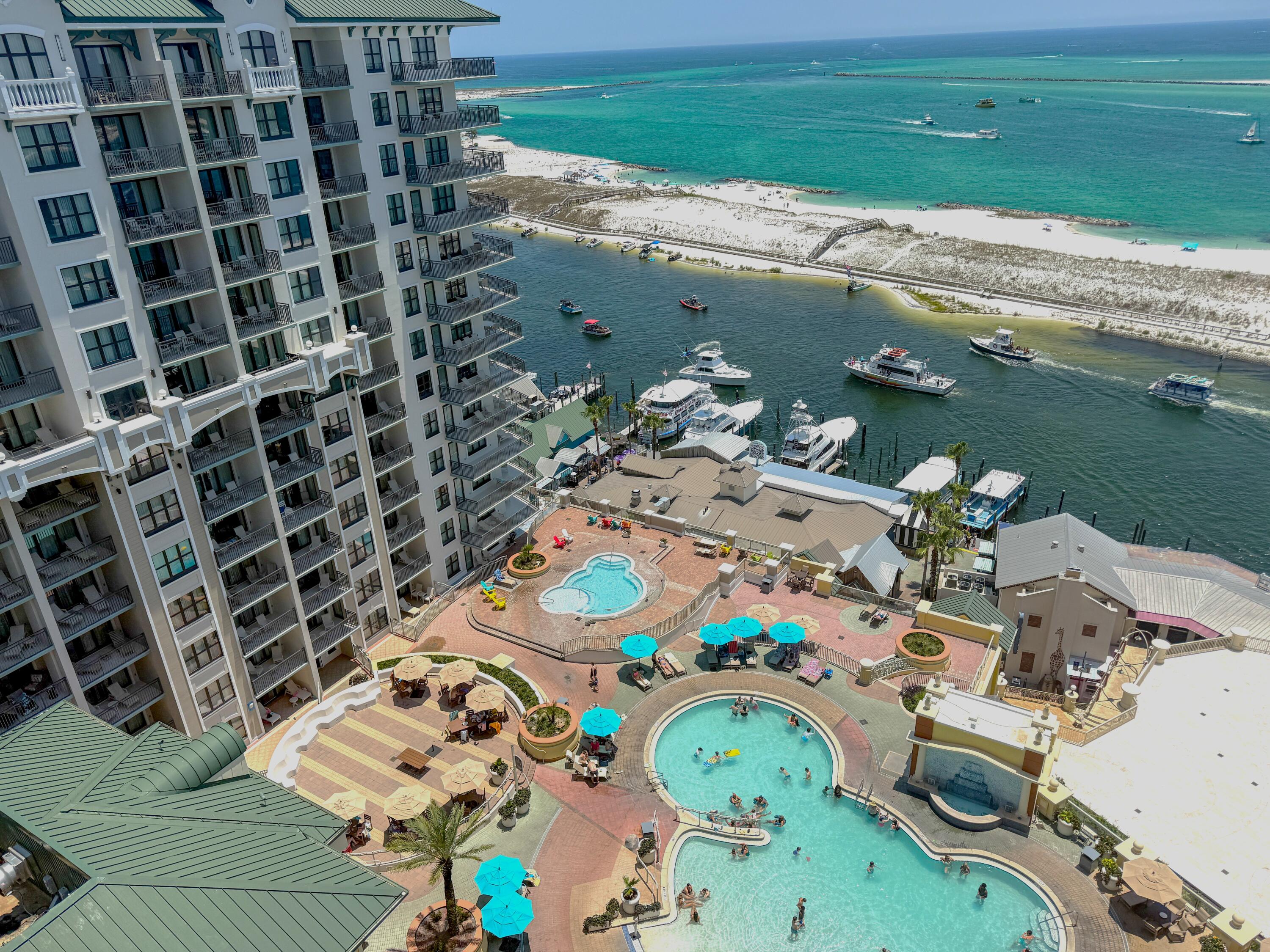 EMERALD GRANDE - Residential