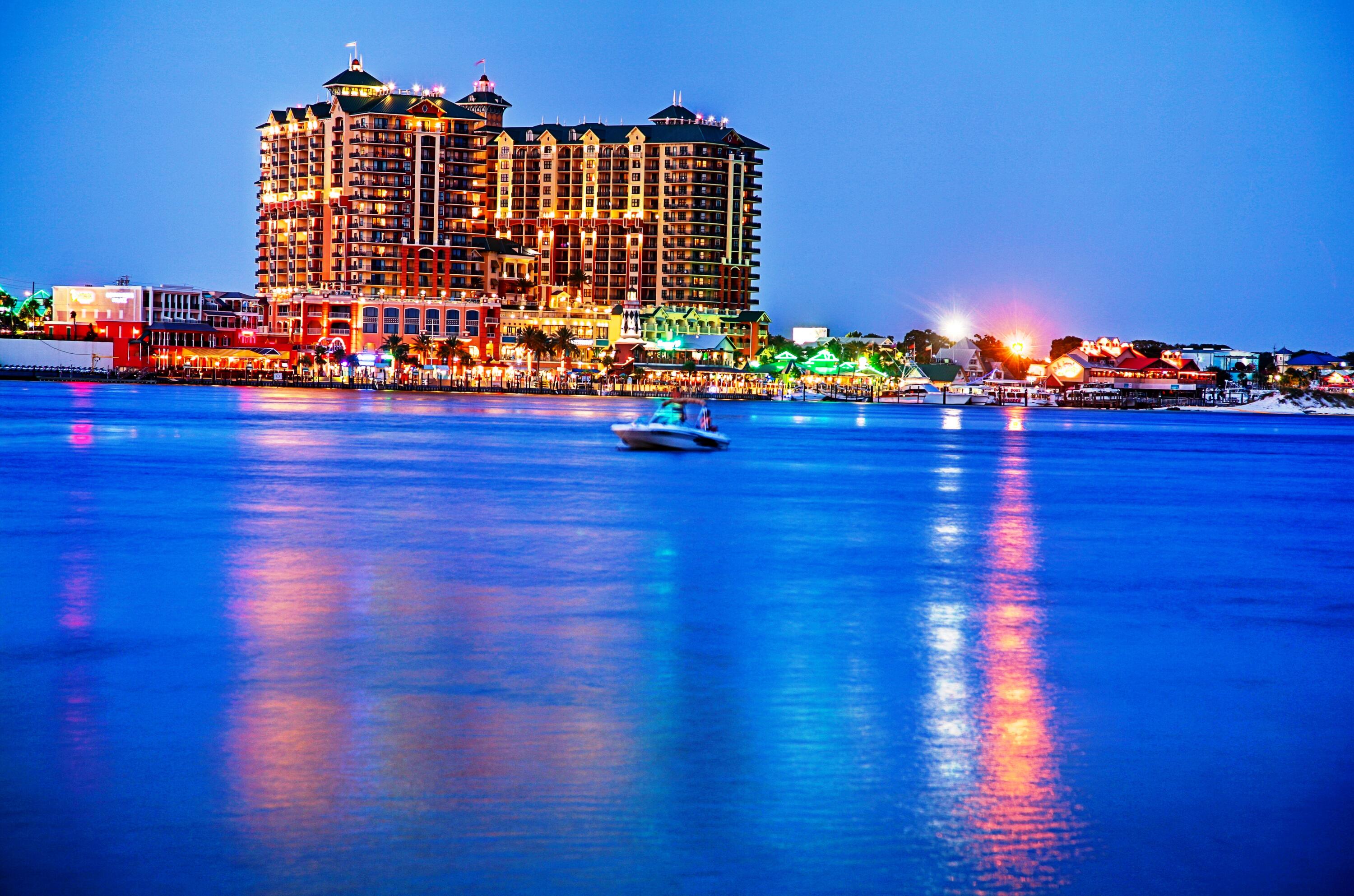 EMERALD GRANDE - Residential