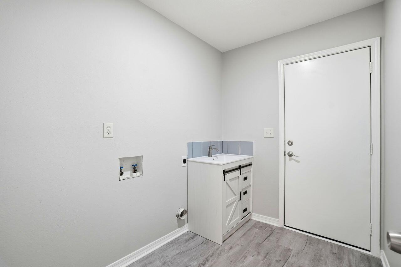 RANSOM PINES AMEND - Residential