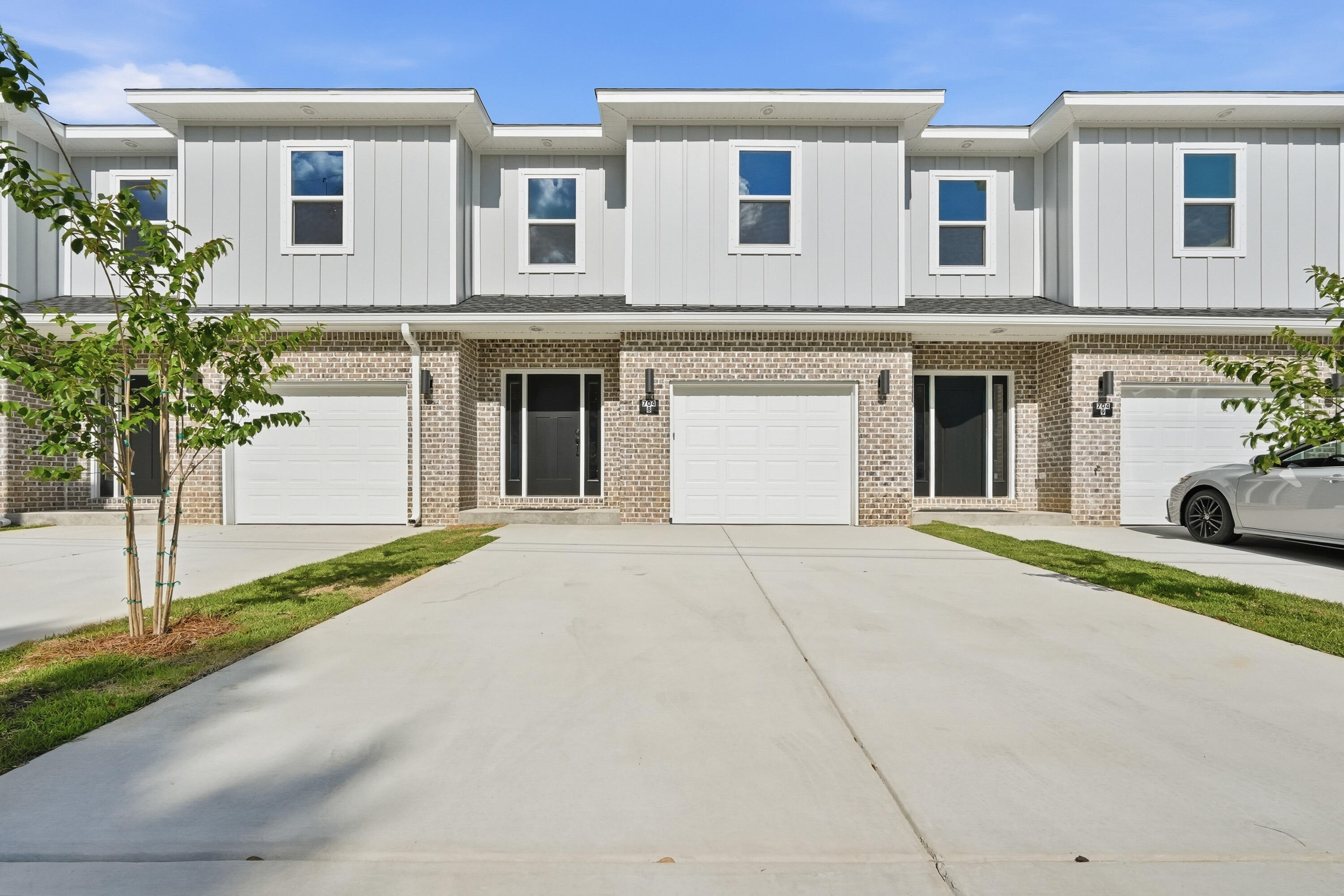 Ferguson Townhomes - Residential