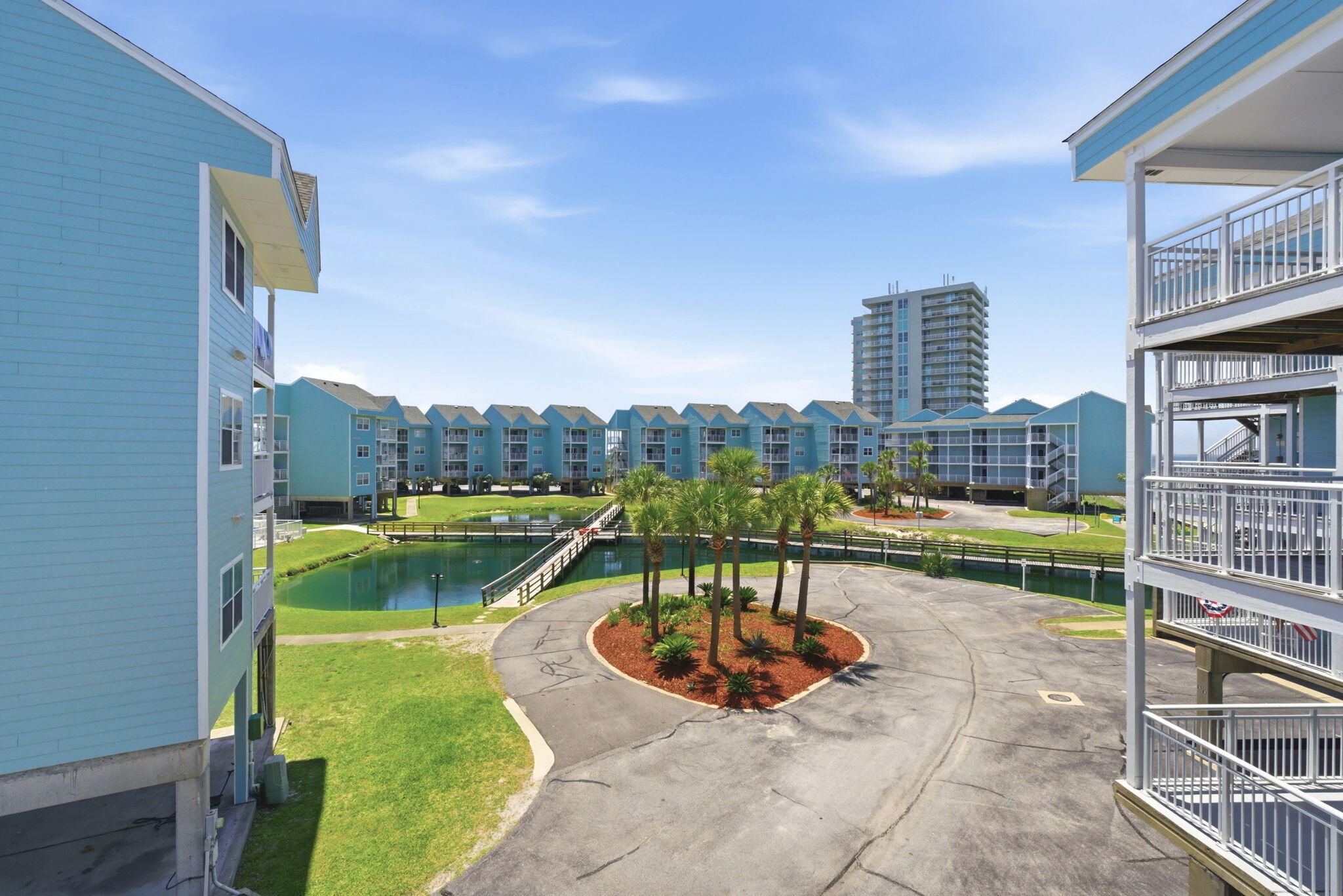 BAYWATCH CONDO - Residential