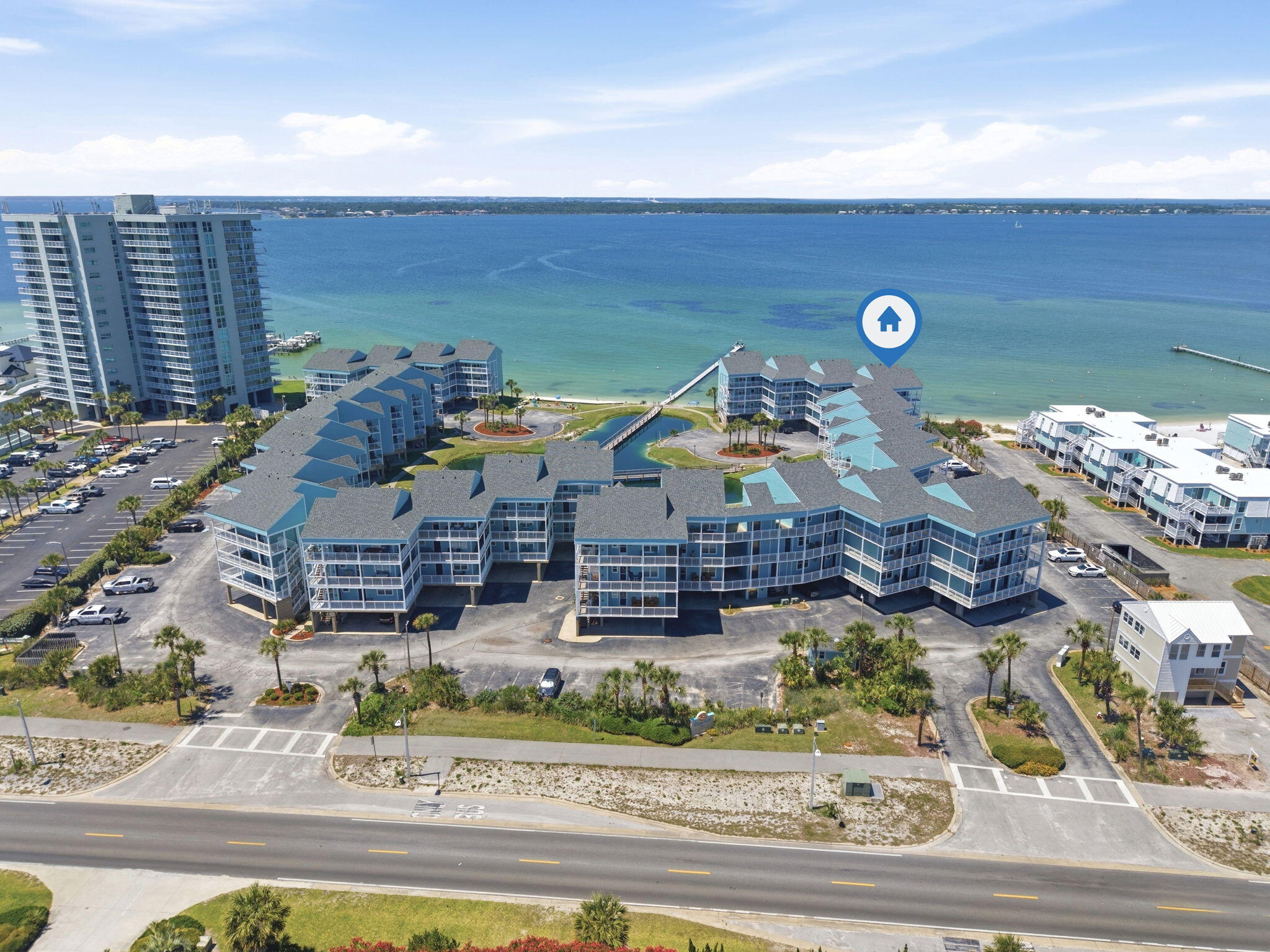 BAYWATCH CONDO - Residential