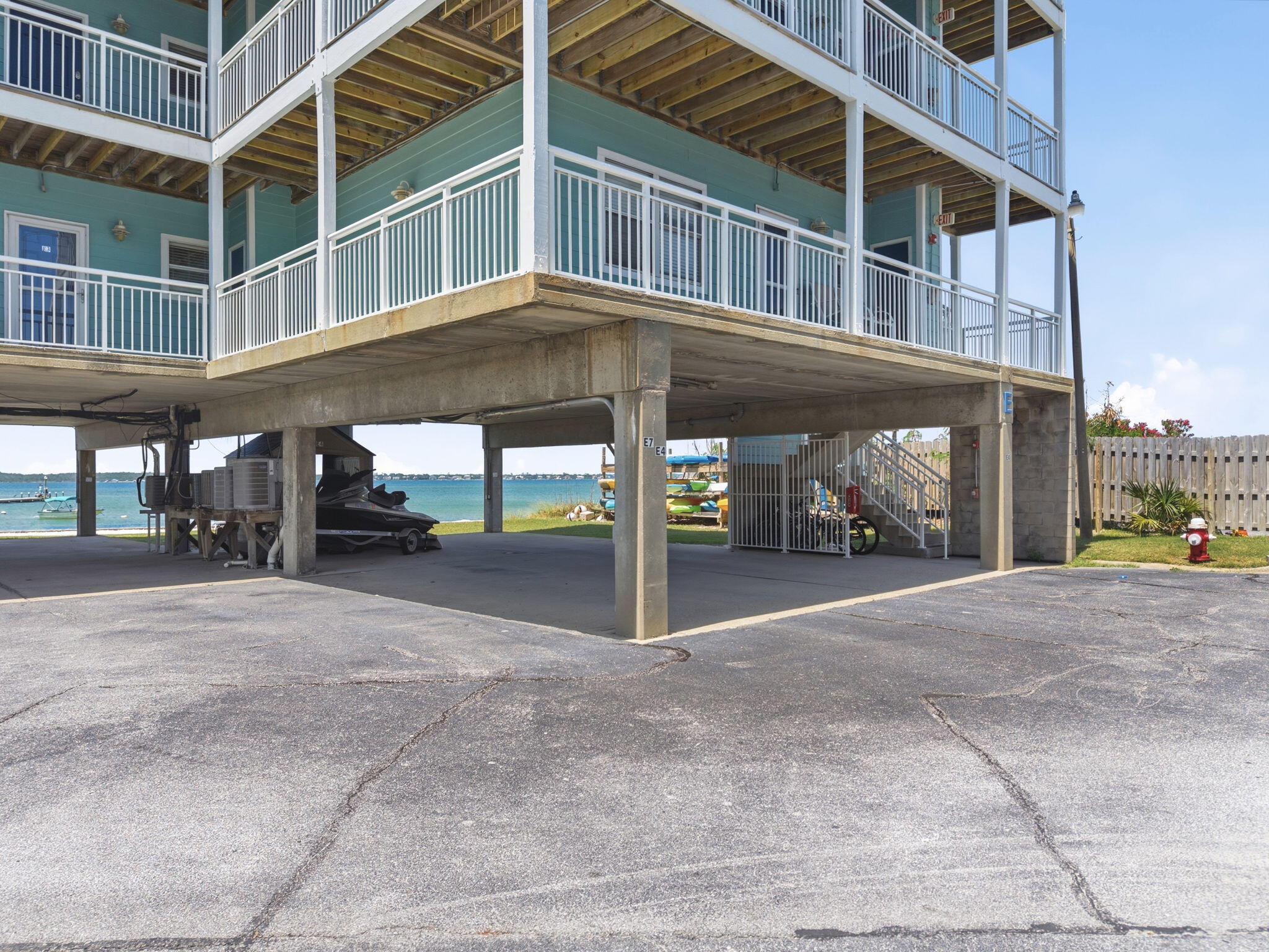 BAYWATCH CONDO - Residential