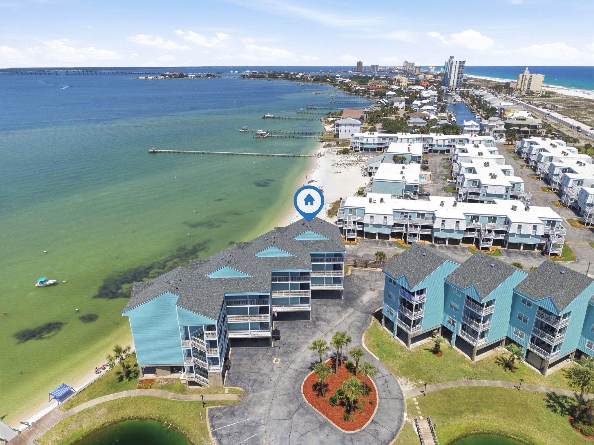 BAYWATCH CONDO - Residential