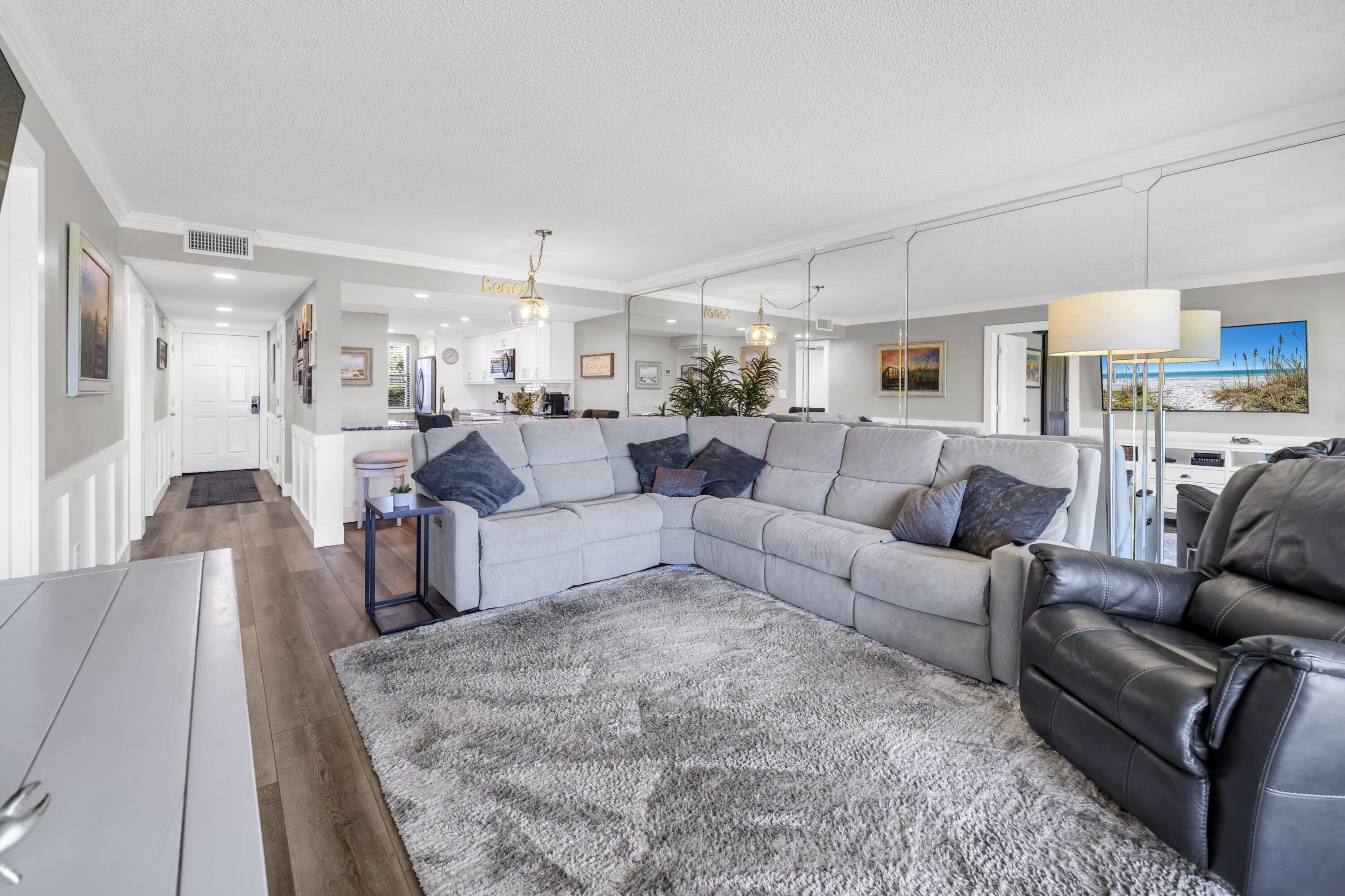 EDGEWATER GOLF VILLAS 3A CONDO - Residential
