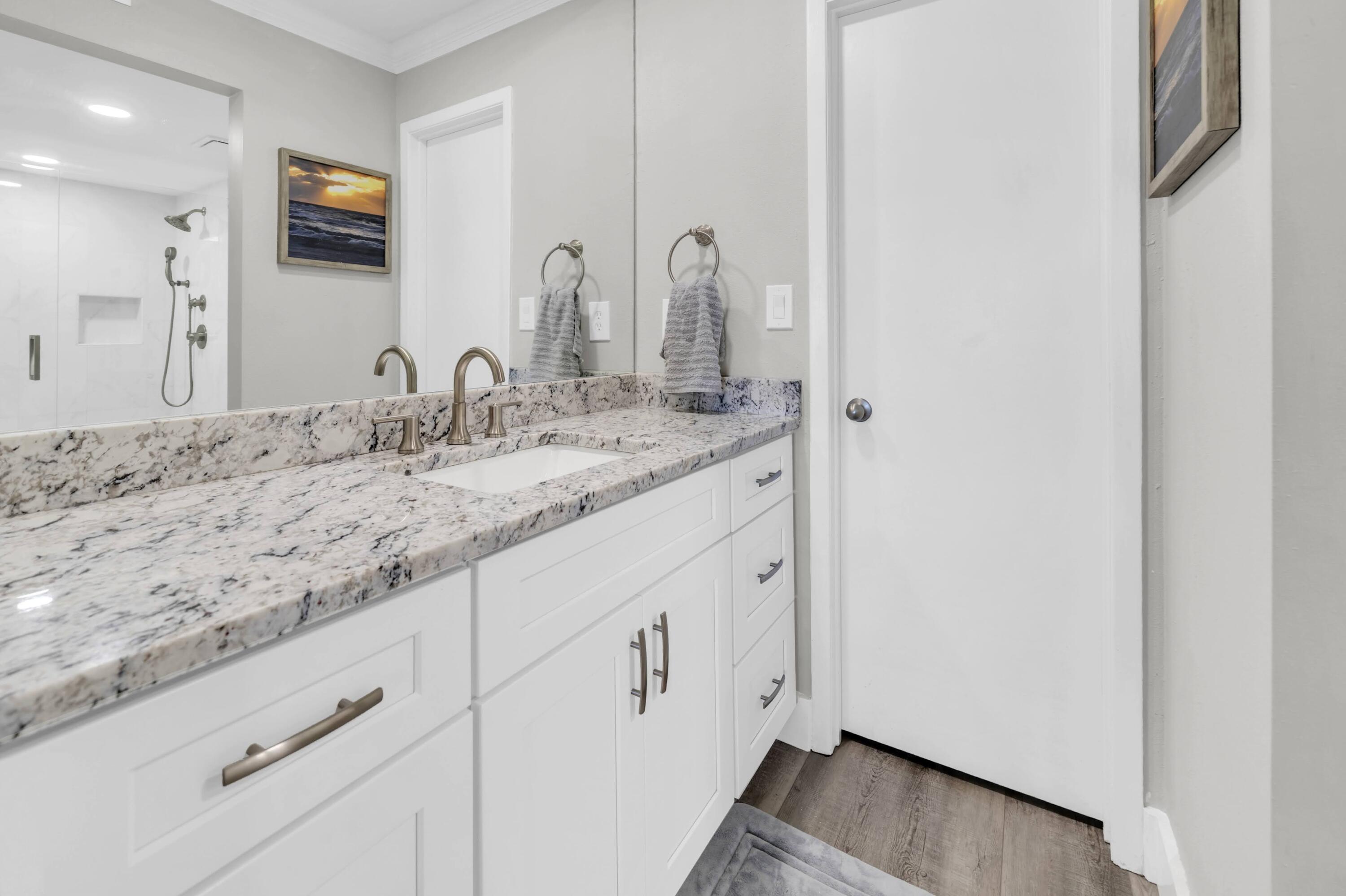 EDGEWATER GOLF VILLAS 3A CONDO - Residential