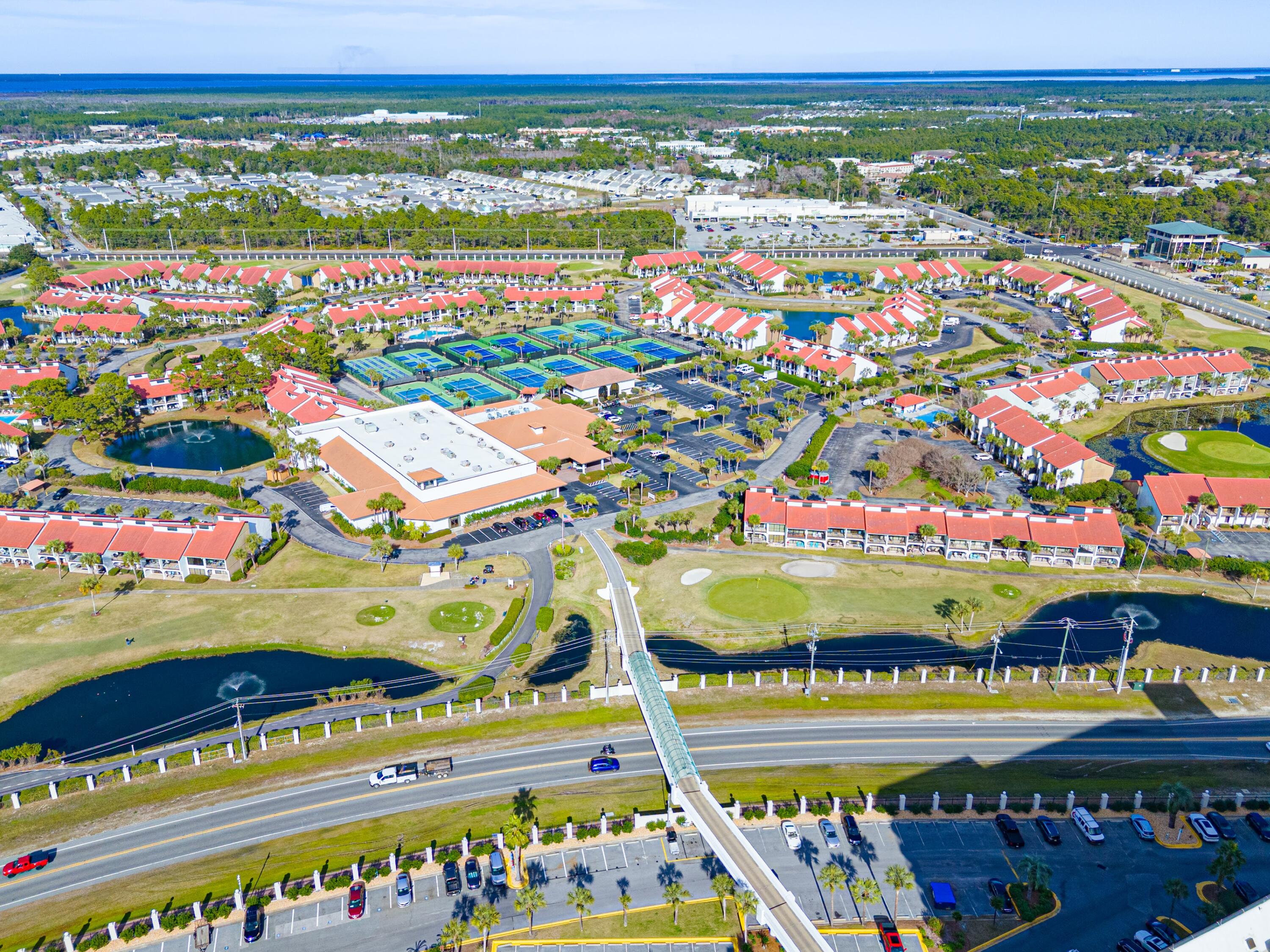 EDGEWATER GOLF VILLAS 3A CONDO - Residential