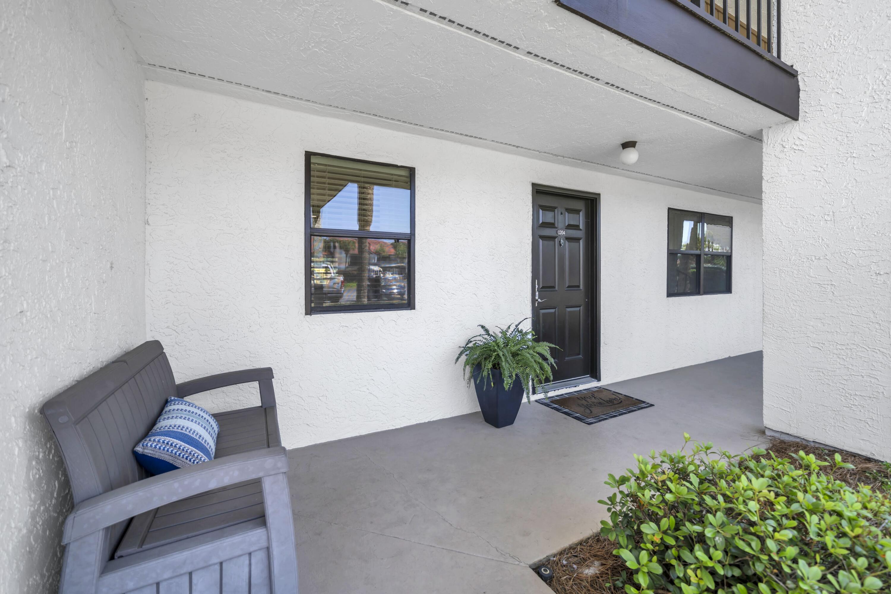 EDGEWATER GOLF VILLAS 3A CONDO - Residential