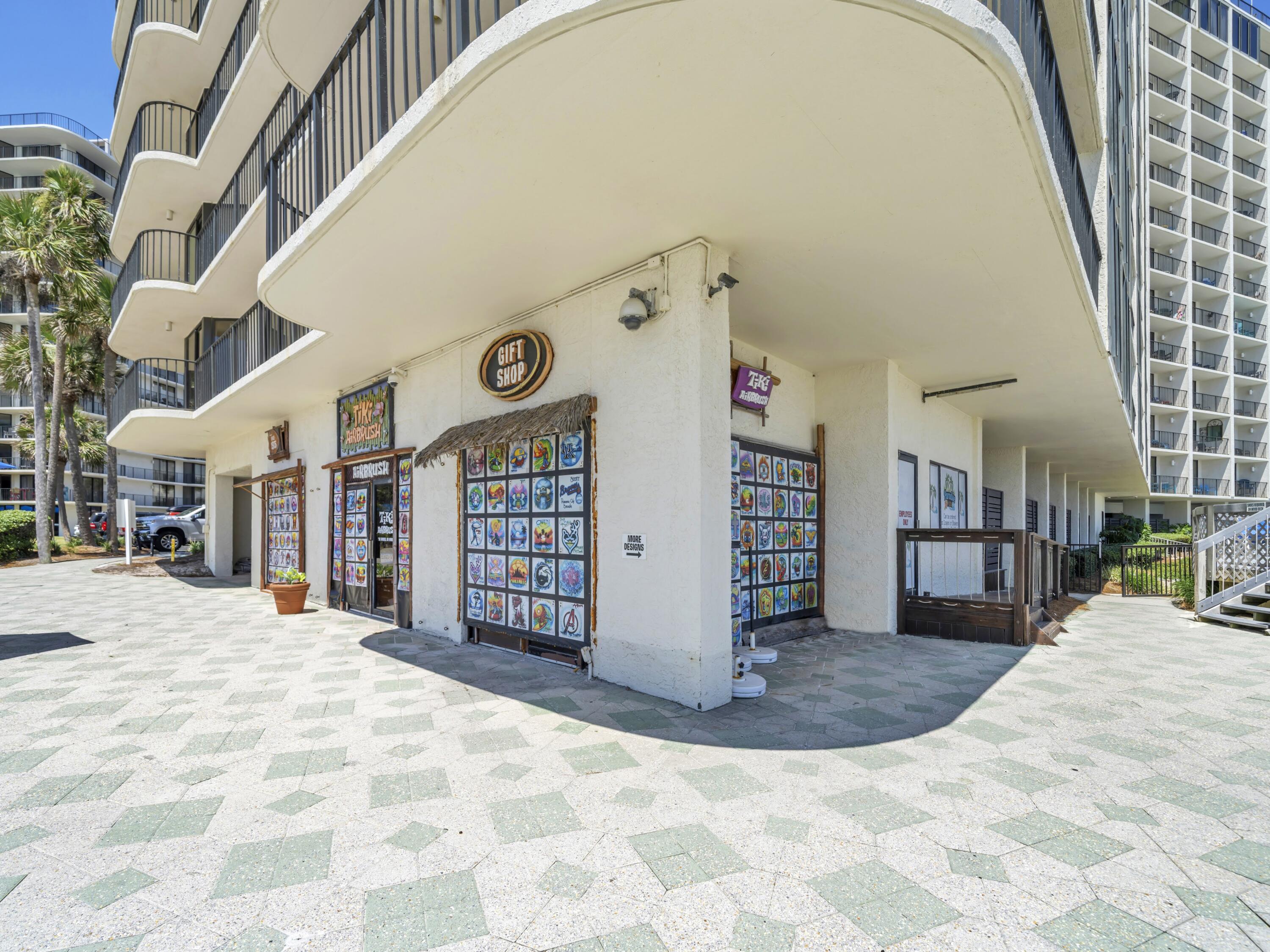 EDGEWATER GOLF VILLAS 3A CONDO - Residential